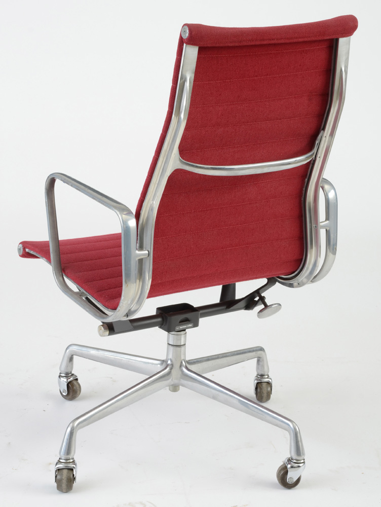 Vintage Eames for Herman Miller "Aluminum Group" Desk Chair
