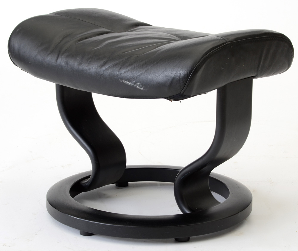 Black Leather "Stressless" Adjustable Chair and Ottoman by Ekornes / Norway