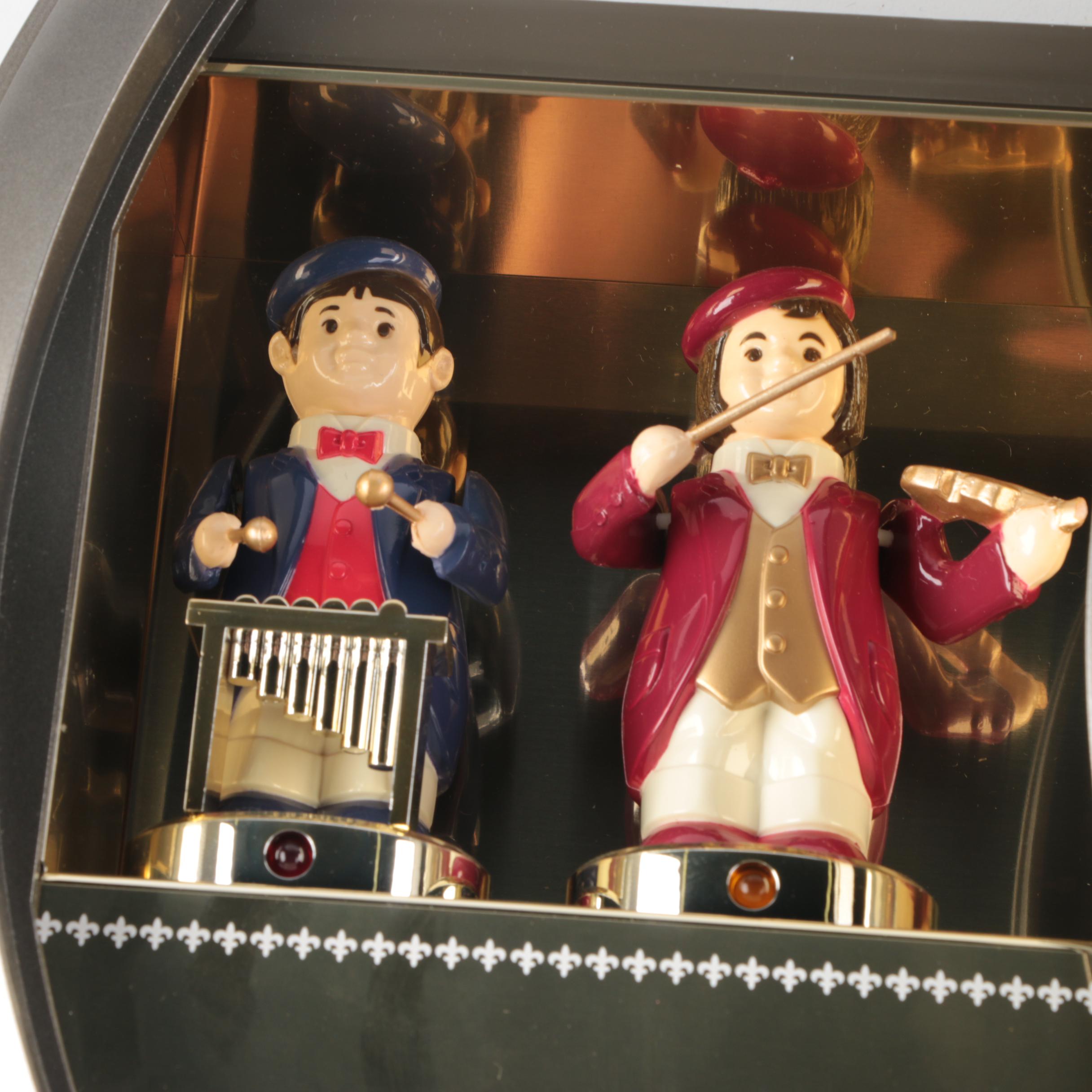 Rhythm Japan "Small World" Hourly Sound Clock