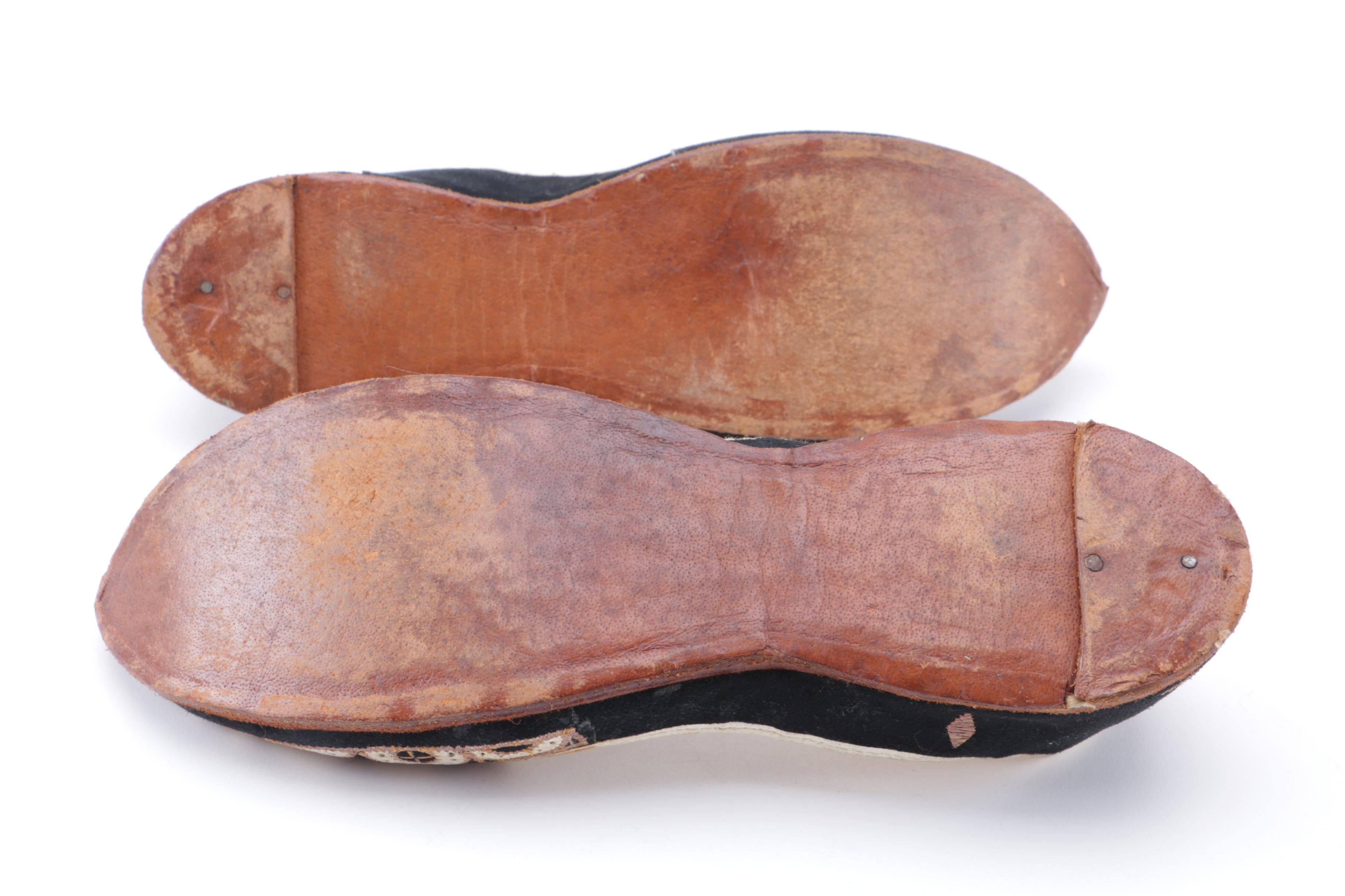 Moroccan Style Flats with Embroidery