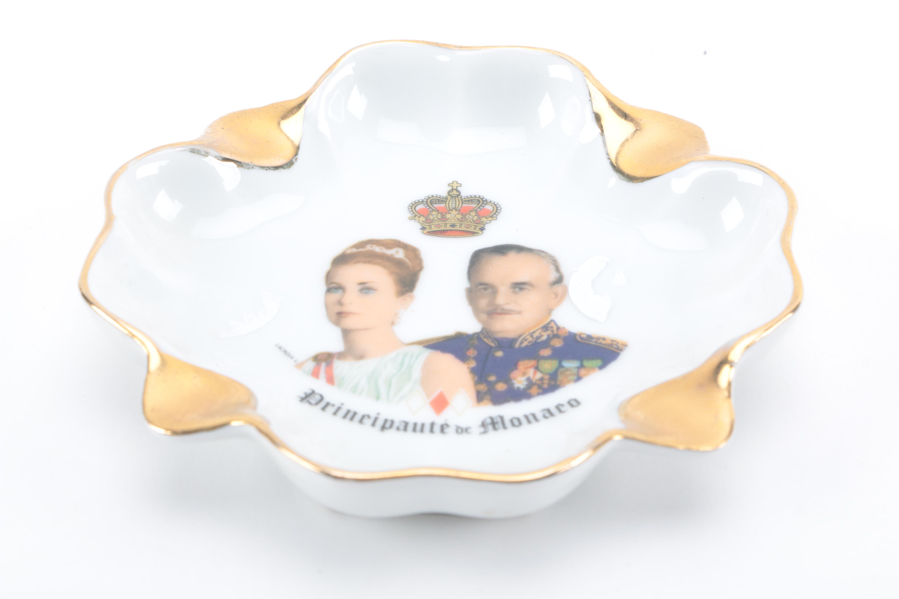 Vintage Porcelain and Ceramic Decor