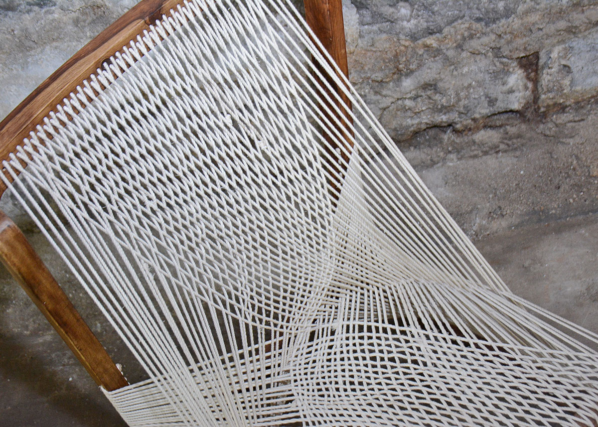 Danish Modern Style String Chair with Footrest