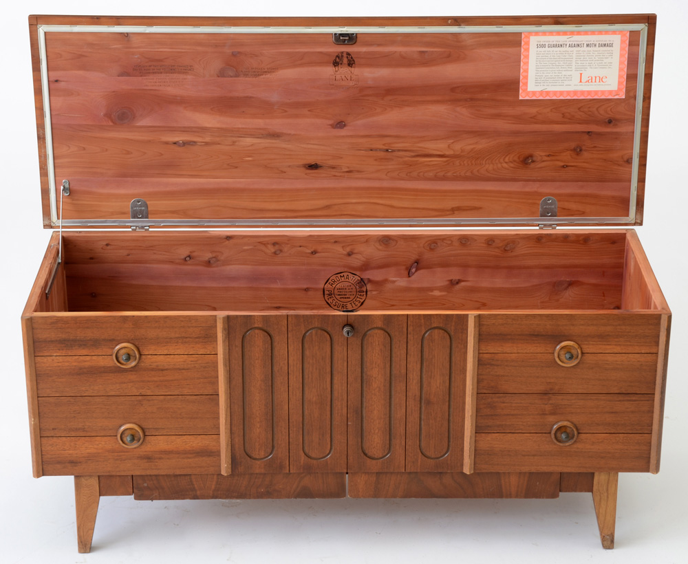 Mid Century Modern Lane "Sweetheart" Cedar Chest