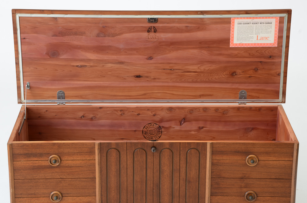 Mid Century Modern Lane "Sweetheart" Cedar Chest