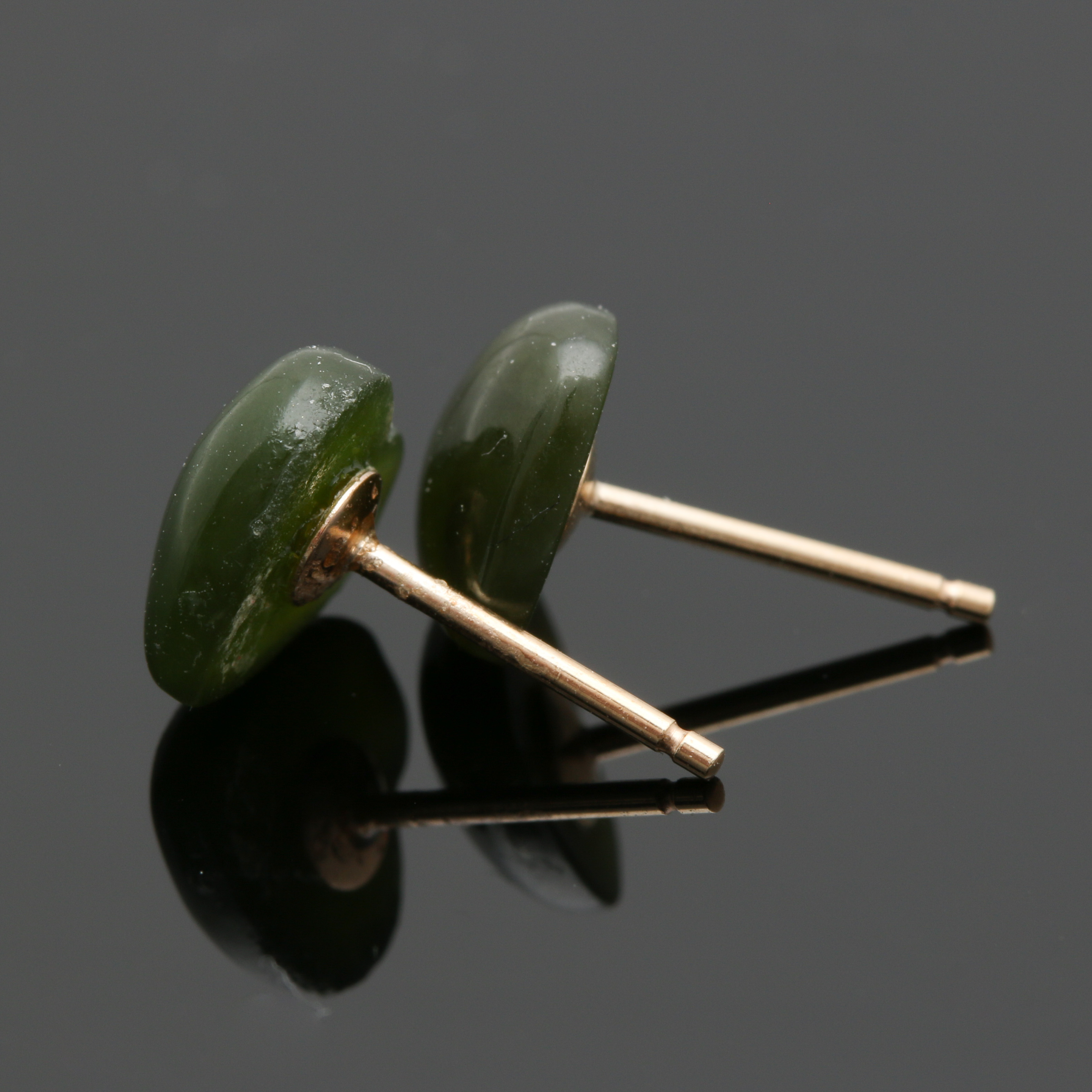14K Yellow Gold Seed Pearl Ring and Nephrite Heart Stud Earrings