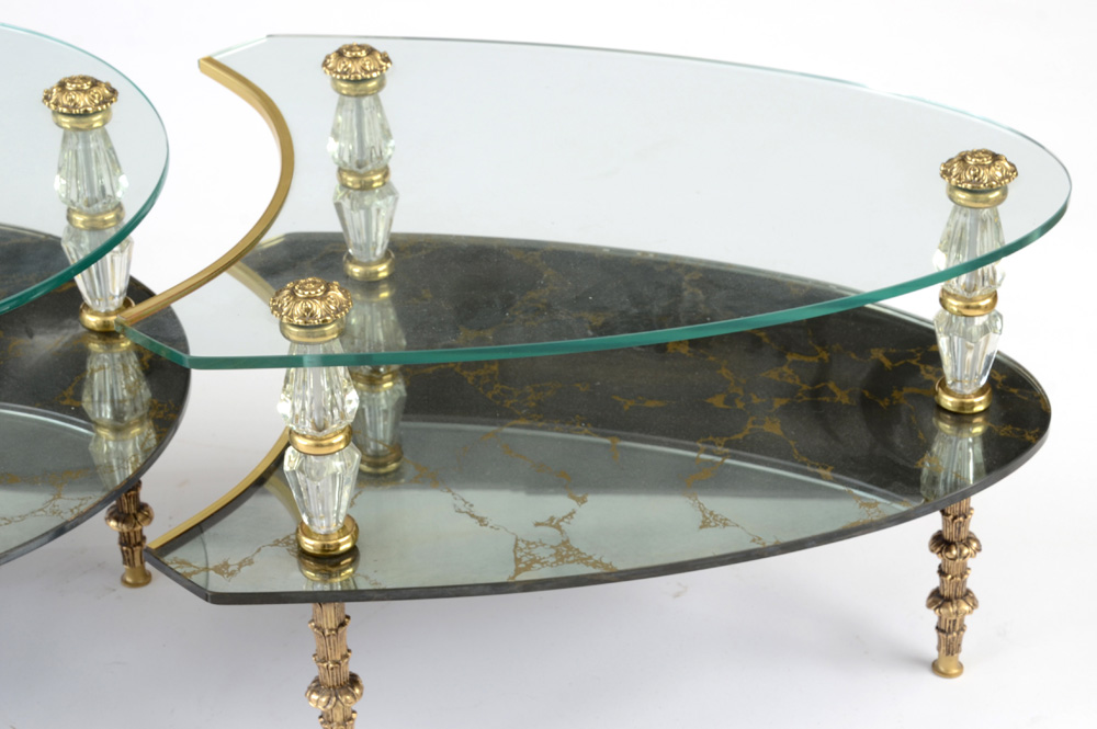 Hollywood Regency Mirrored Glass Coffee Table In The Style Of Goran
