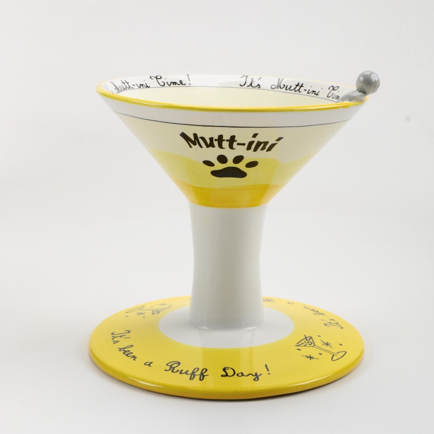 YETI-style martini glass. Of course that's a thing. : r/ofcoursethatsathing