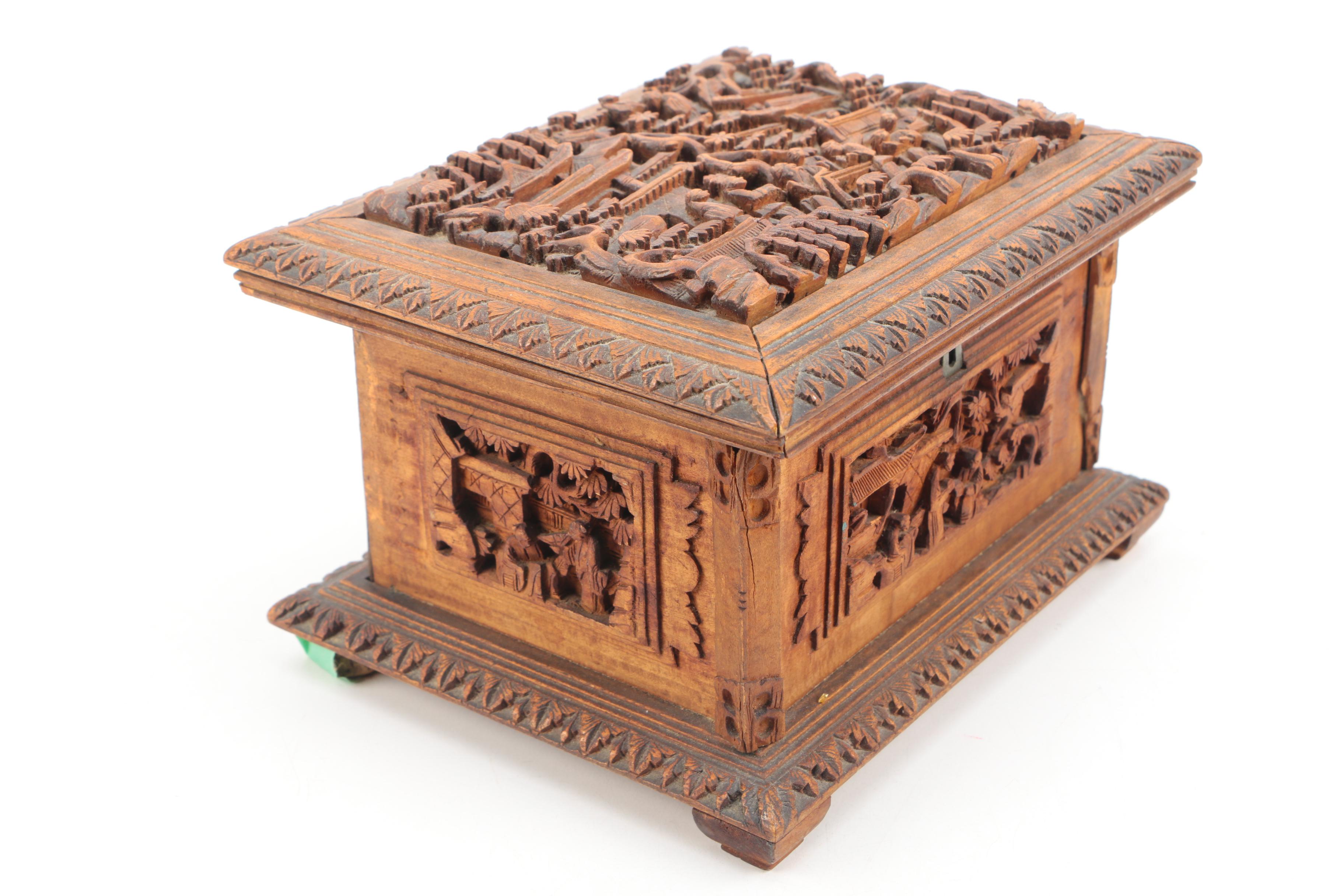 Vintage Chinese Carved Jewelry Box