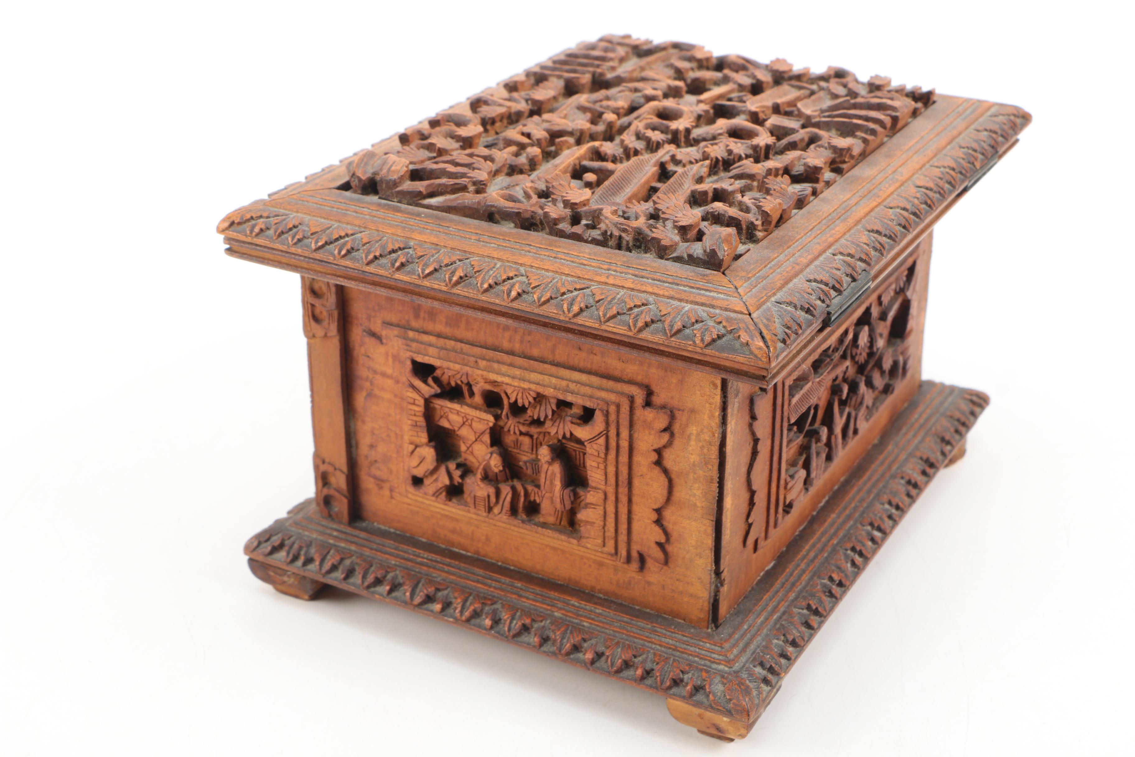 Vintage Chinese Carved Jewelry Box