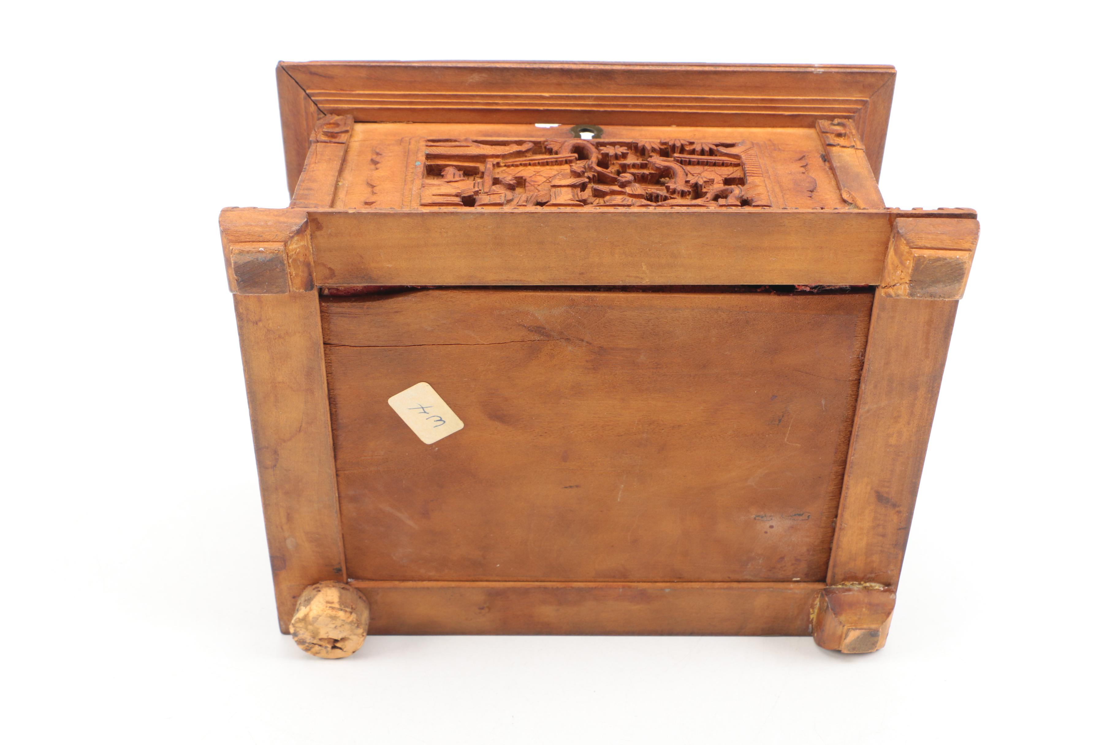 Vintage Chinese Carved Jewelry Box