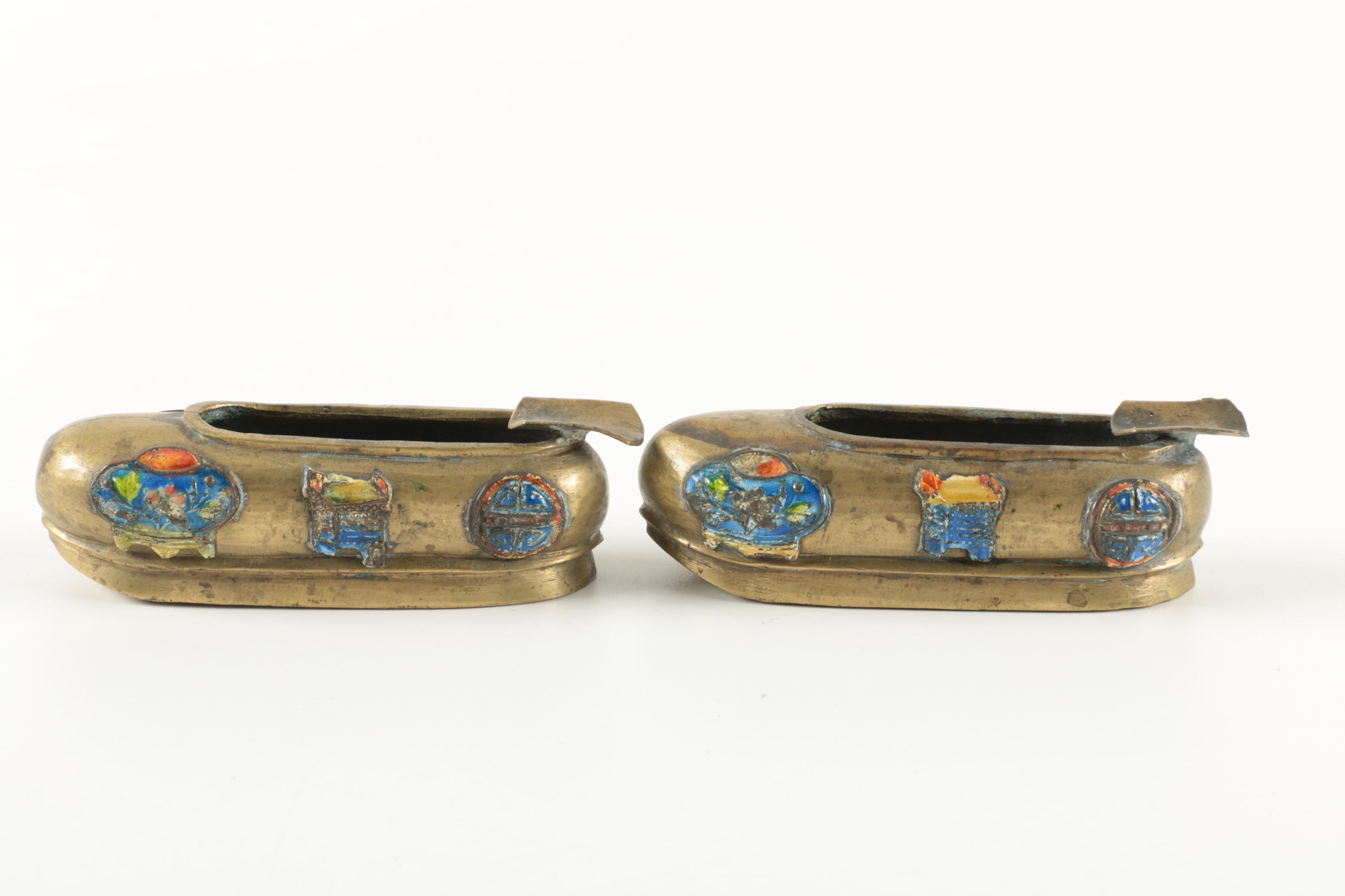 Pair of Vintage Chinese Ash Receivers