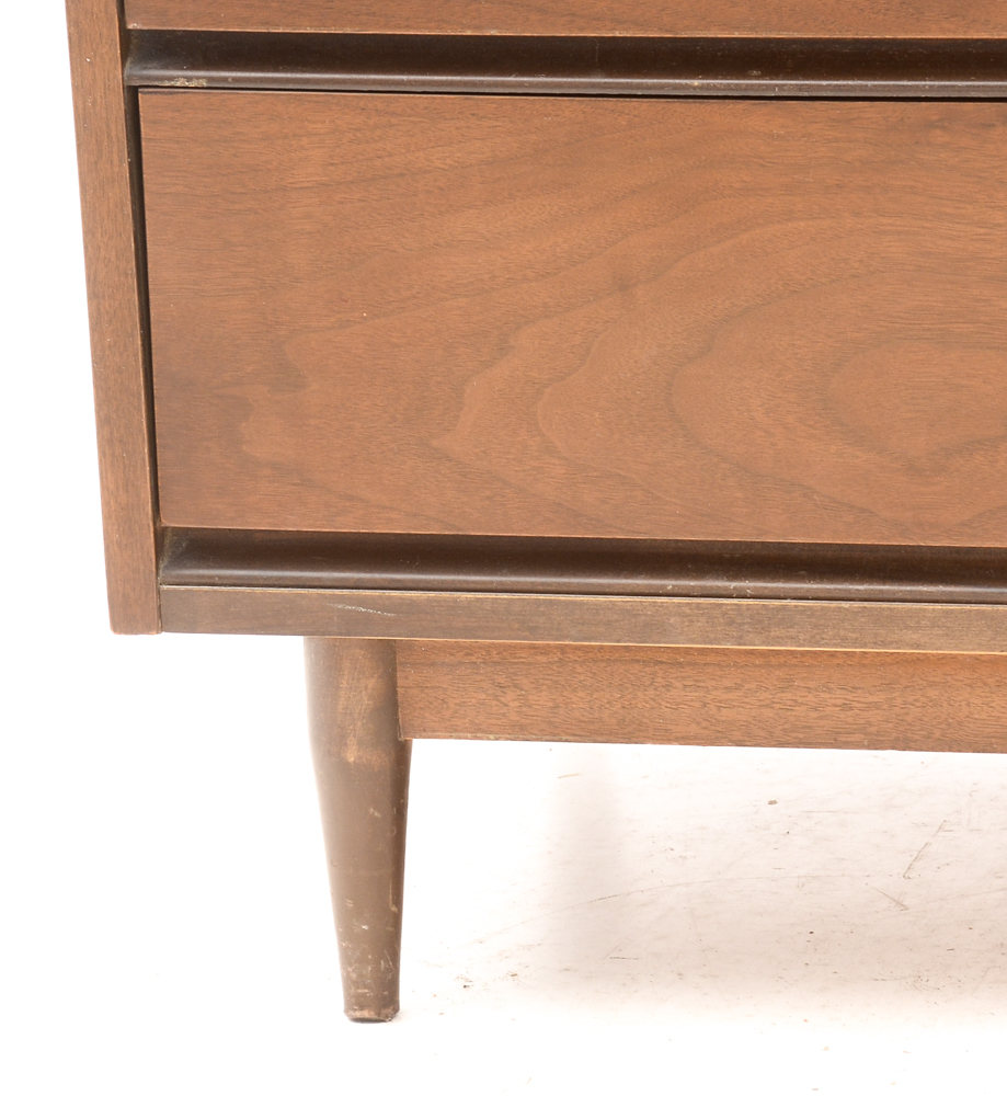 Mid Century Modern Chest of Drawers with Mirror