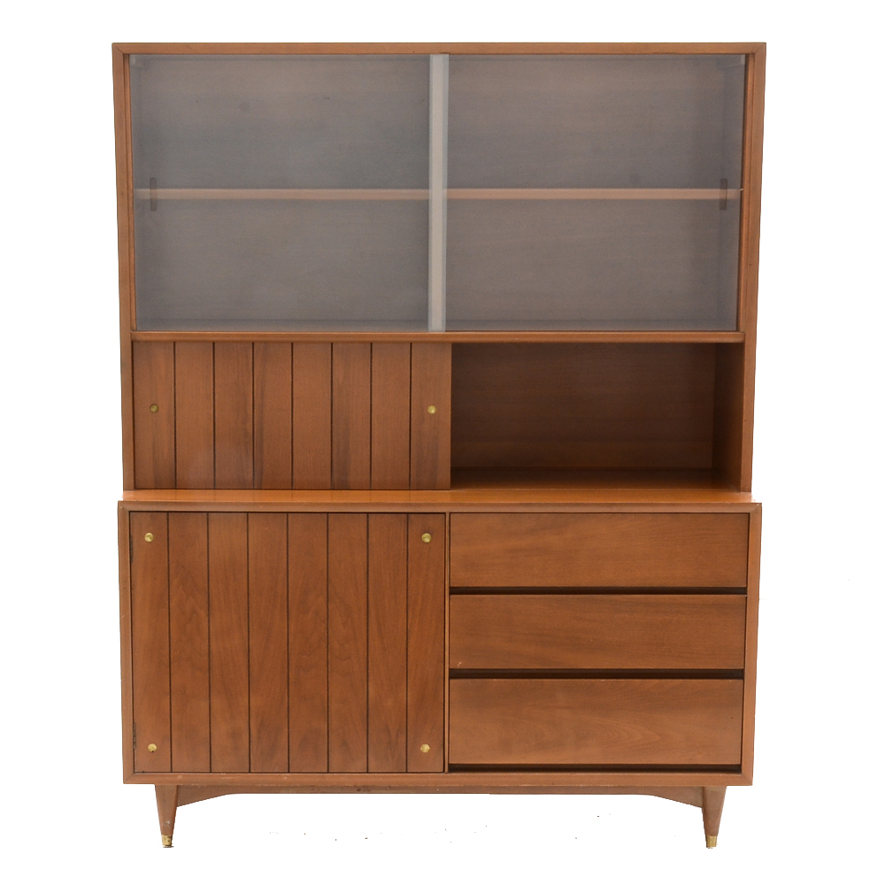 Kroehler Mid Century Modern China Cabinet