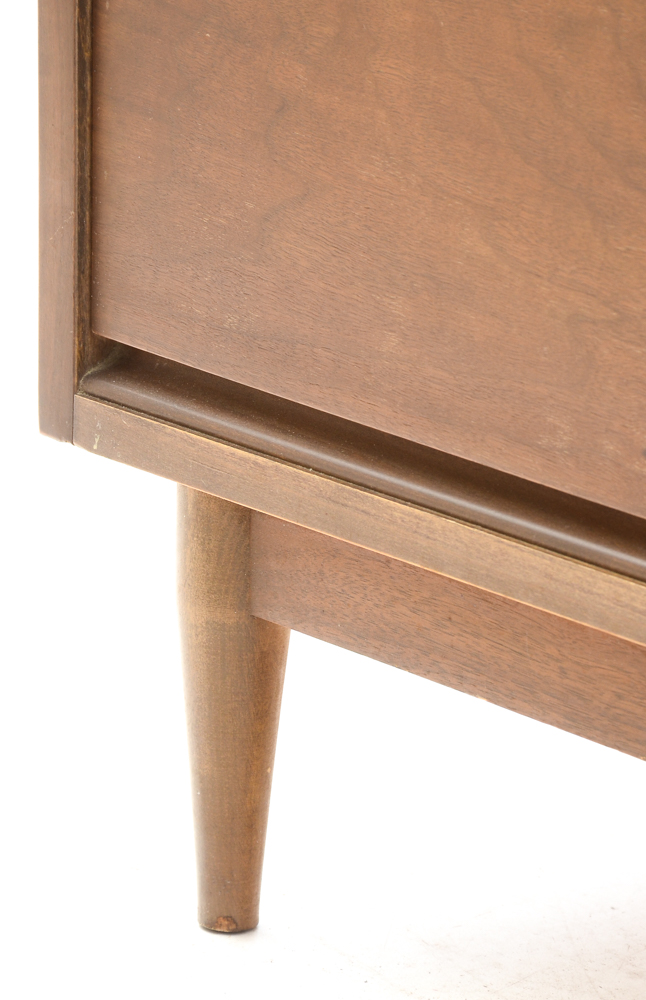 Mid Century Modern Dresser