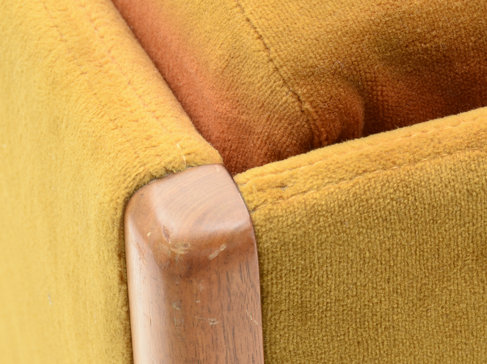 Pair of Vintage Club Chairs by Brayton International