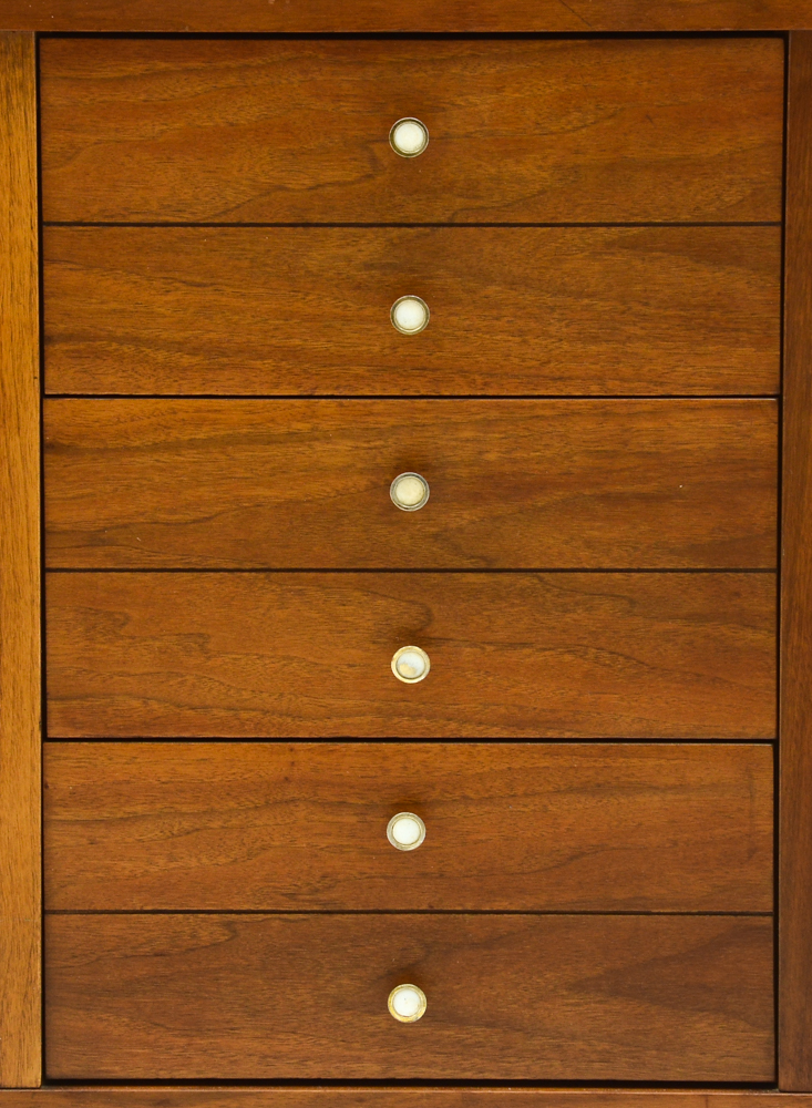 Mid Century Modern Walnut Dresser With Mirror