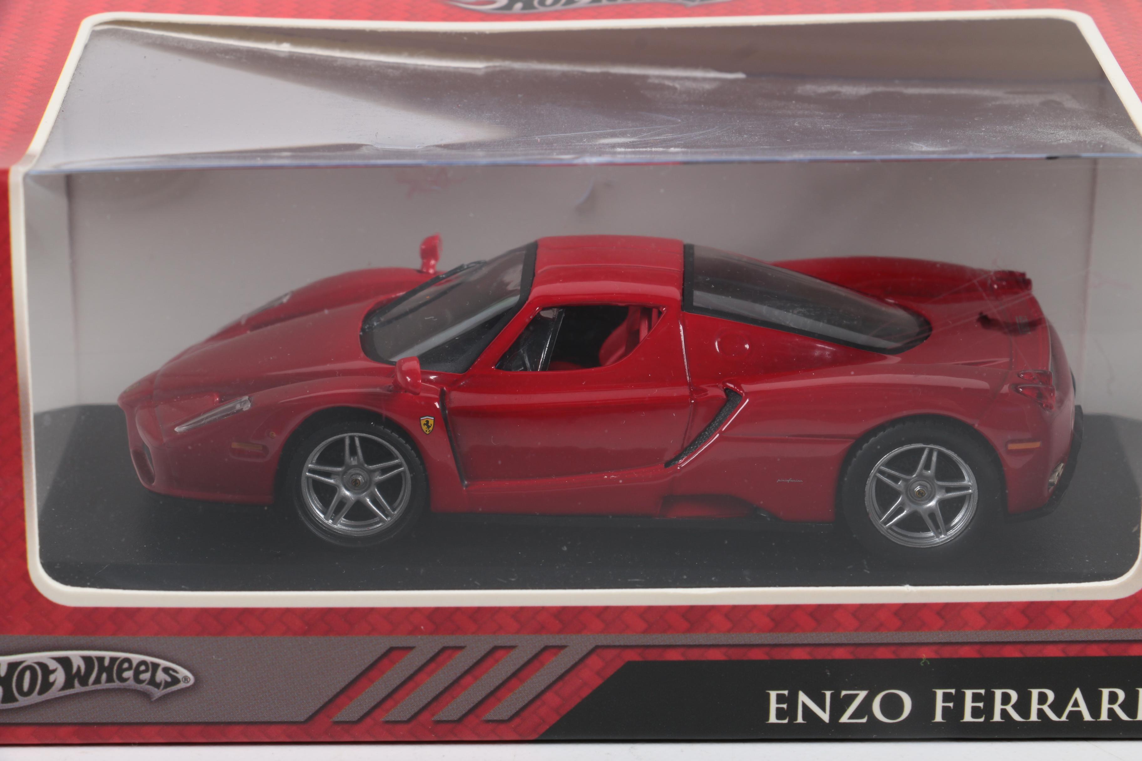 Assorted Ferrari Accessories