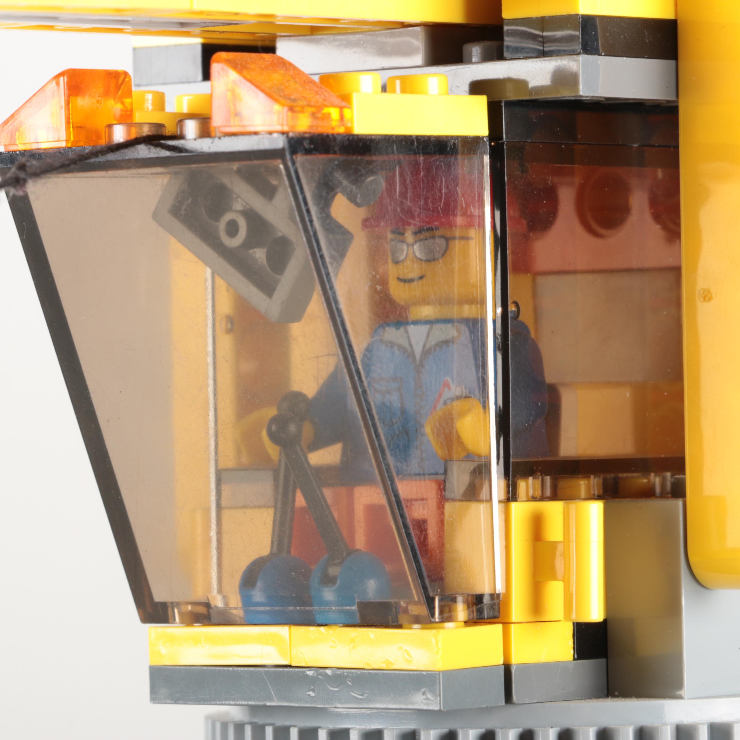 Lego City Set #7905 Building Crane