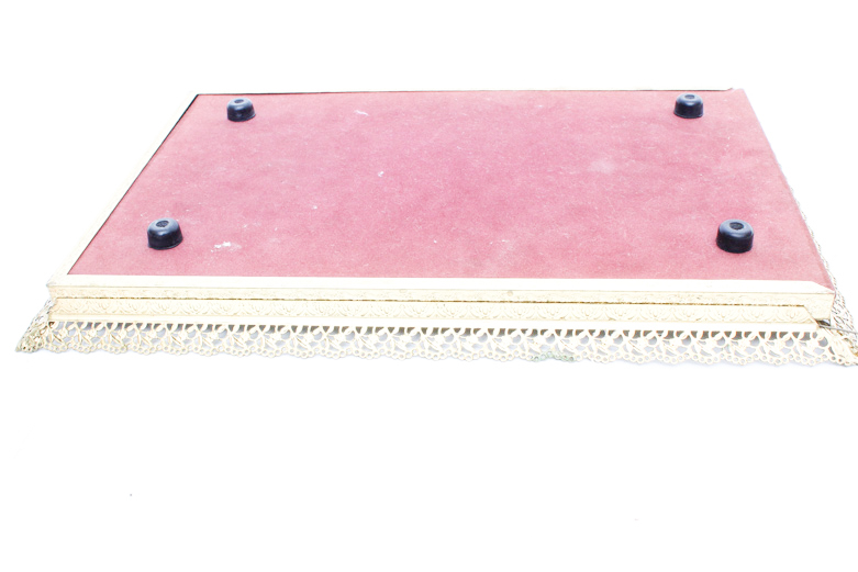 Vintage Boudoir Decor