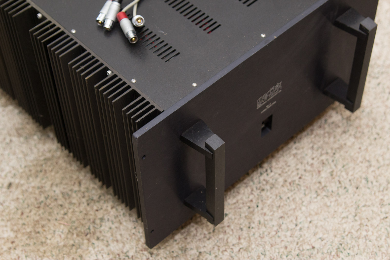 Mark Levinson ML-3 Stereo Power Amplifier