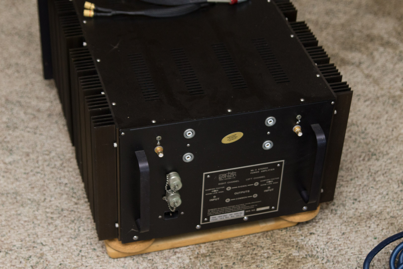 Mark Levinson ML-3 Stereo Power Amplifier