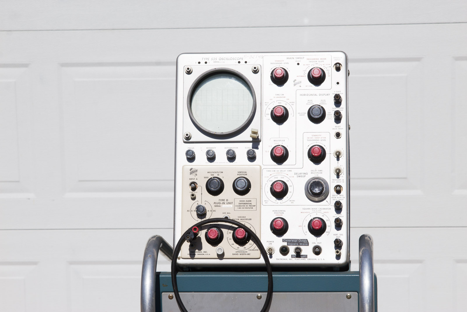 Tektronix Type 500/53A Scope-Mobile Oscilloscope Cart