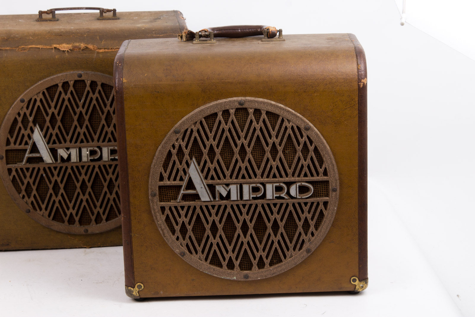 Pair of AMPRO Projector Cabinet Speakers