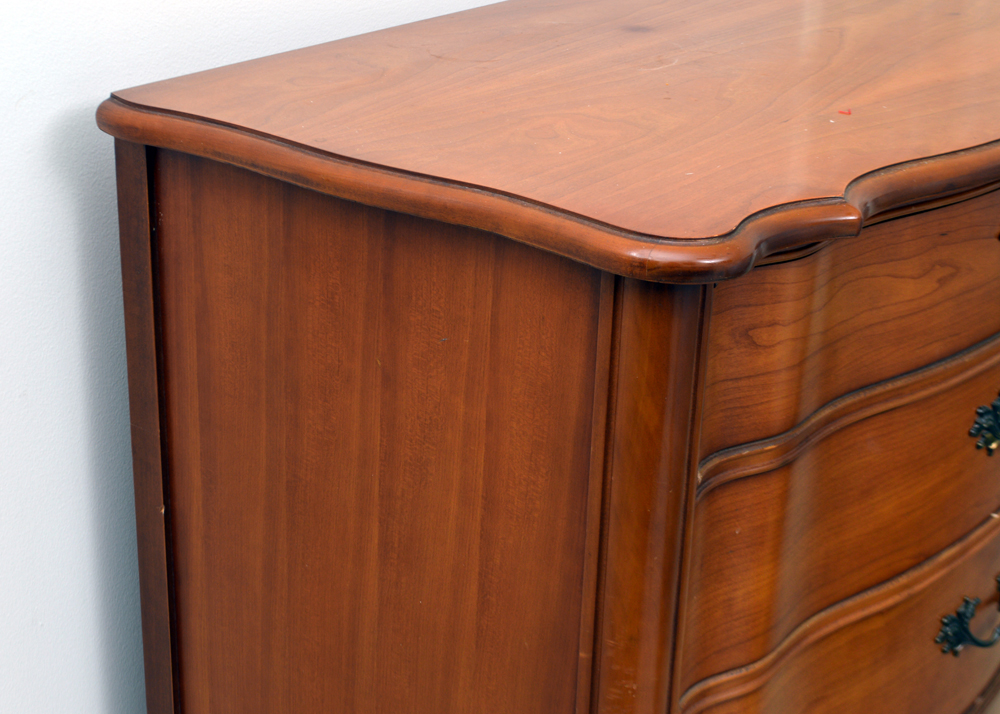 Vintage French Provincial Style Chest of Drawers by American Drew