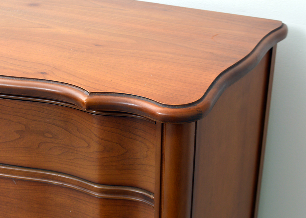 Vintage French Provincial Style Chest of Drawers by American Drew