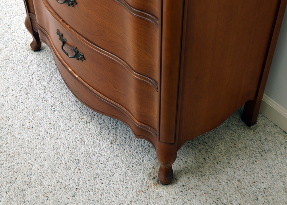 Vintage French Provincial Style Chest of Drawers by American Drew