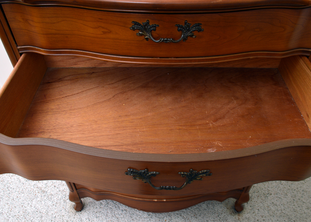 Vintage French Provincial Style Chest of Drawers by American Drew