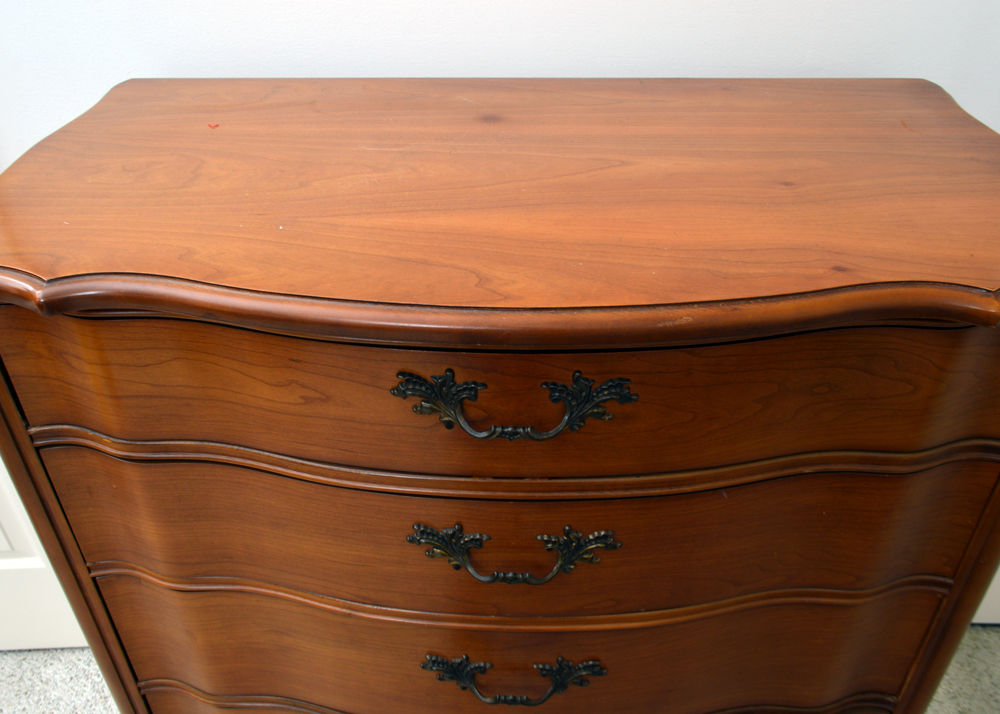 Vintage French Provincial Style Chest of Drawers by American Drew