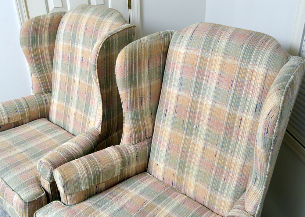 Pair of Queen Anne Style Wingback Chairs by Broyhill