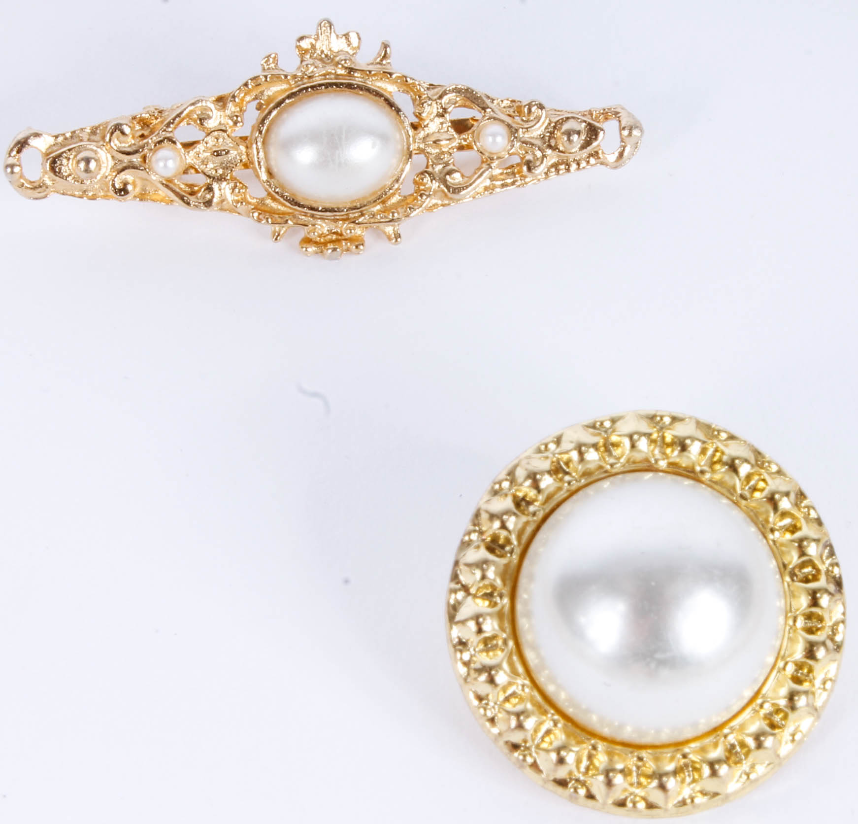 Imitation Pearl Costume Jewelry Assortment