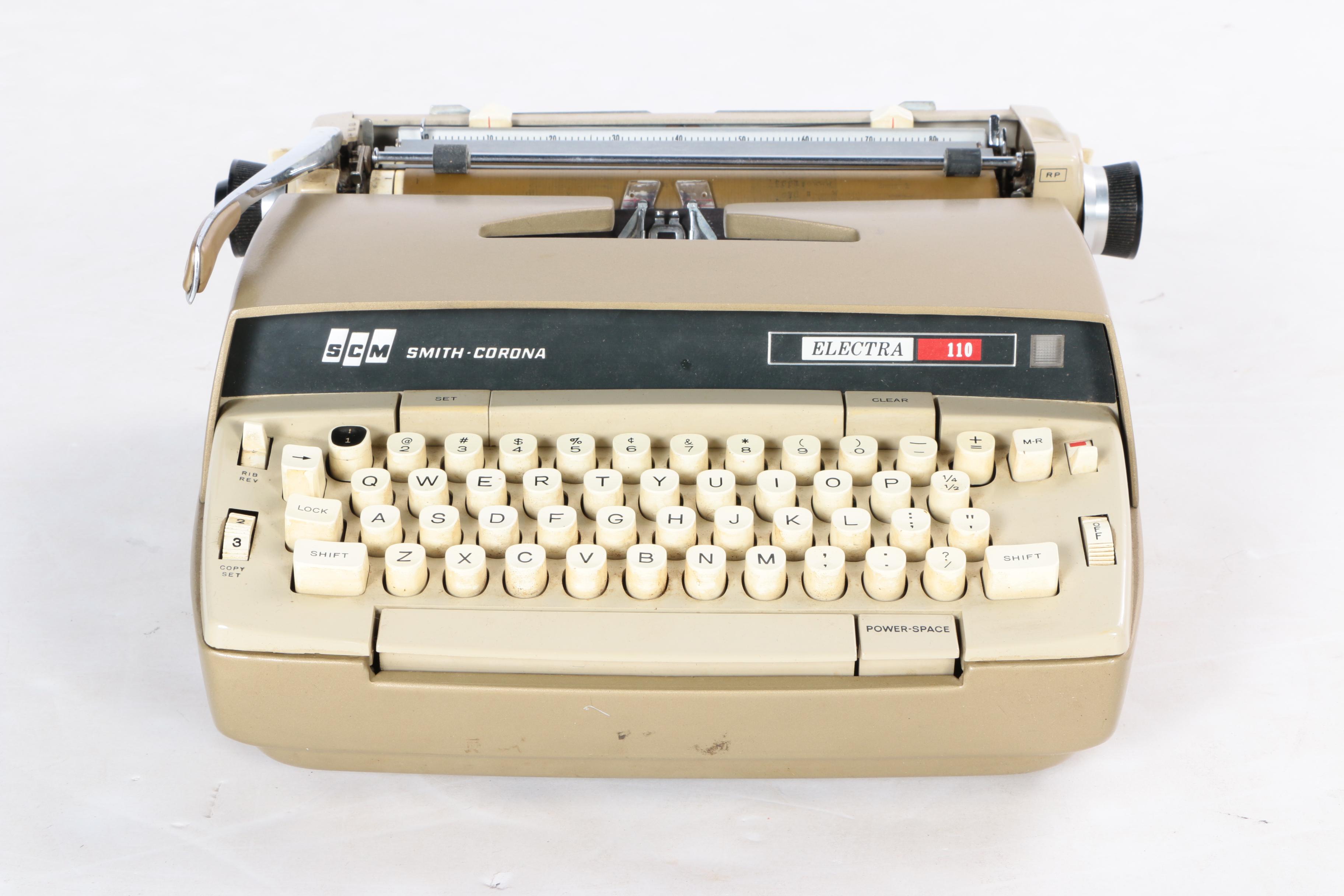 Smith Corona Electric Typewriter with Carrying Case