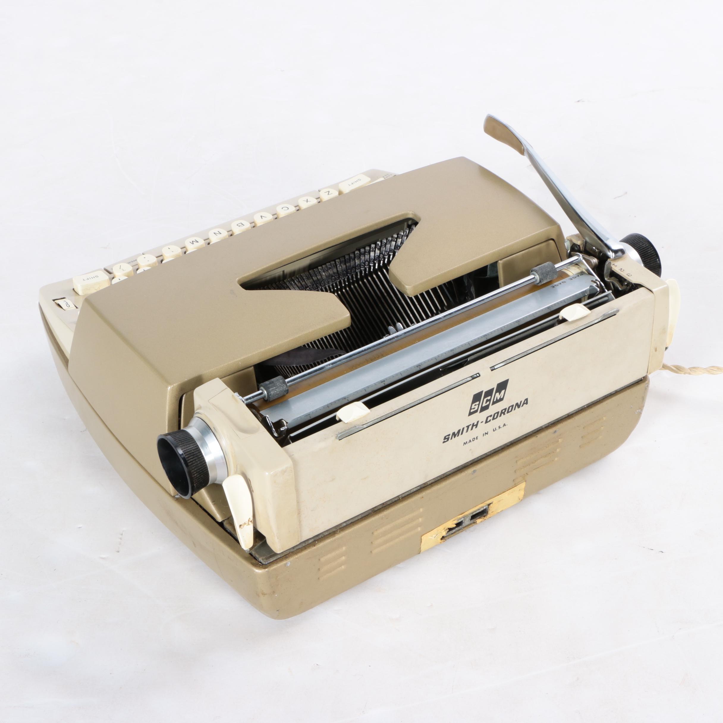Smith Corona Electric Typewriter with Carrying Case