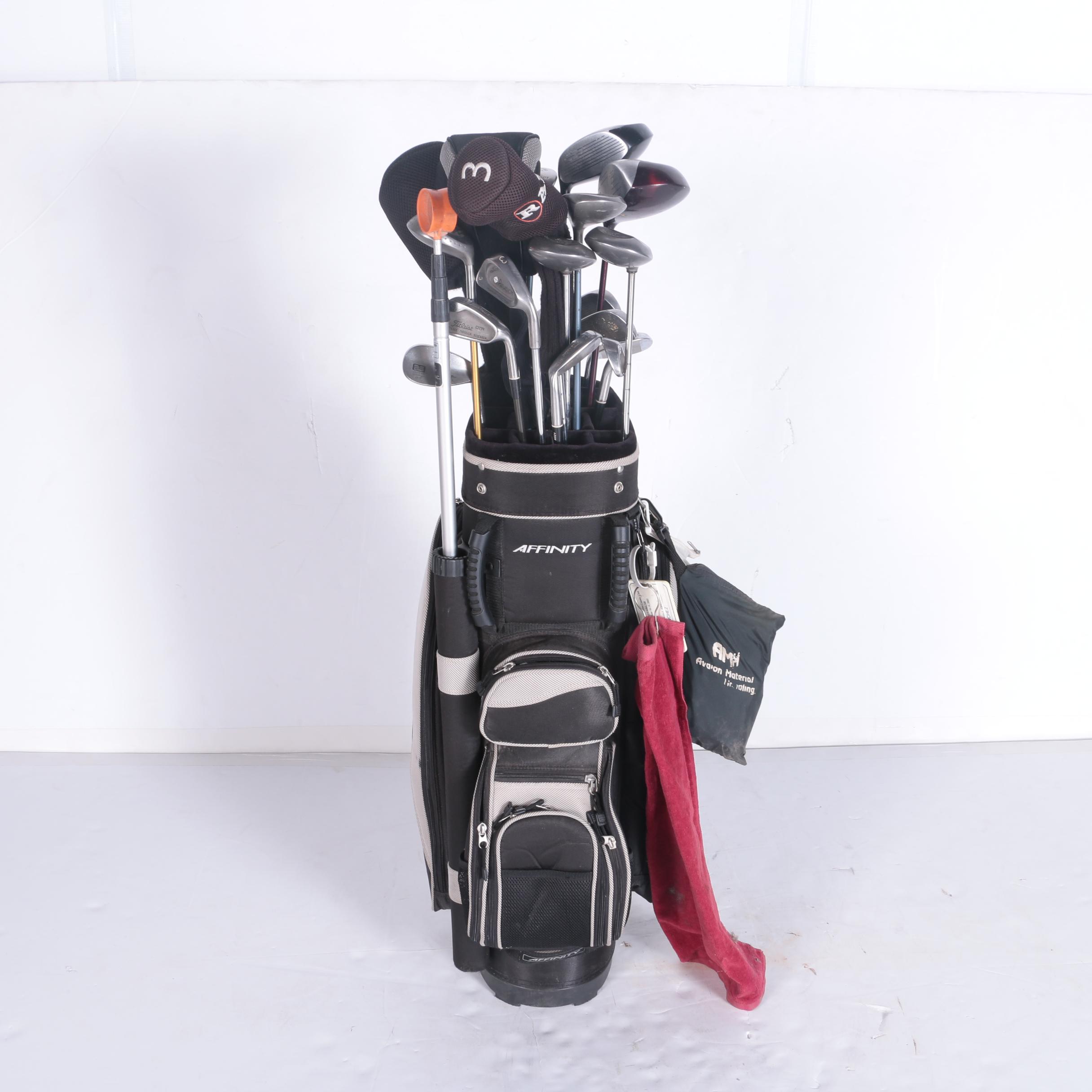 Affinity Golf Bag with Assorted Clubs