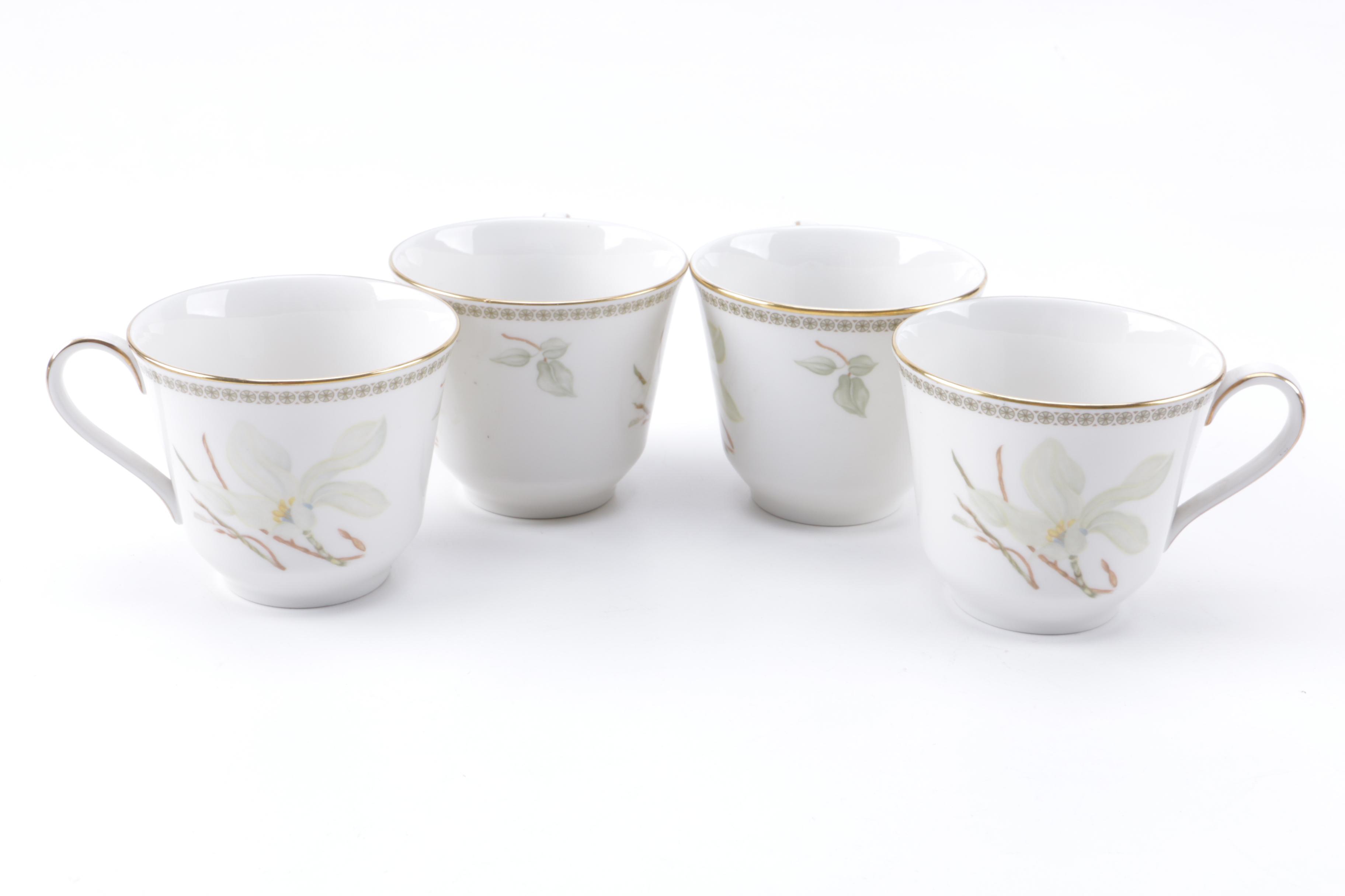 1978 Royal Doulton 'White Nile' China Tableware