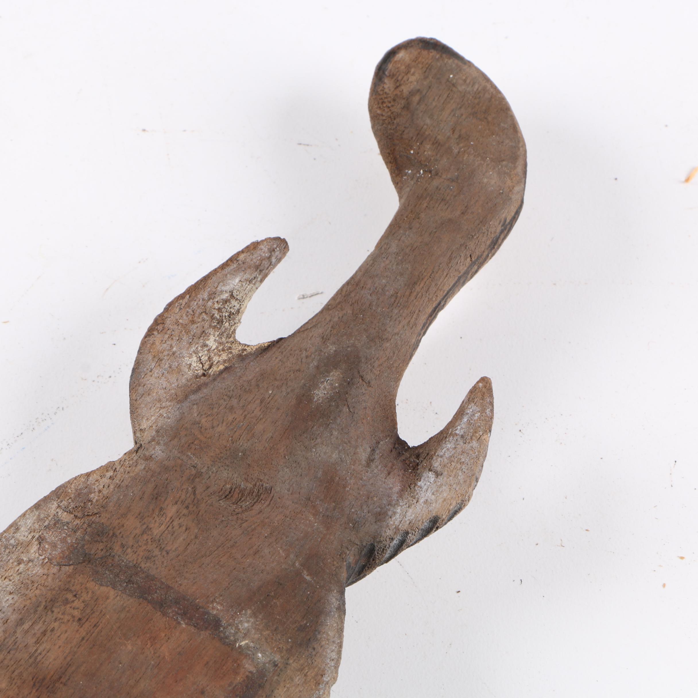 Vintage Australian Aboriginal Pokerwork Carved Wood Lizard