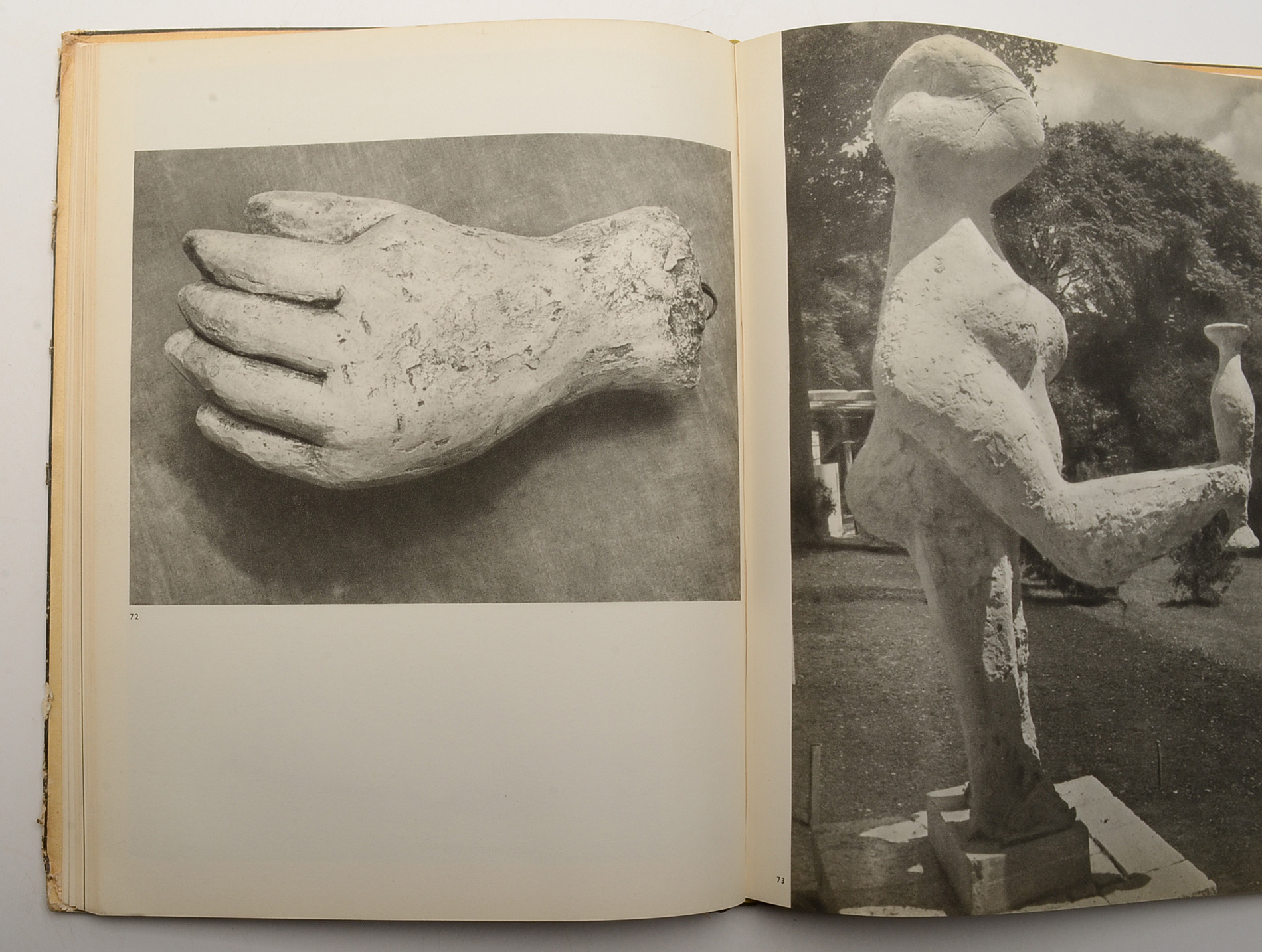 Vintage French Print "Les Sculptures de Picasso" Book