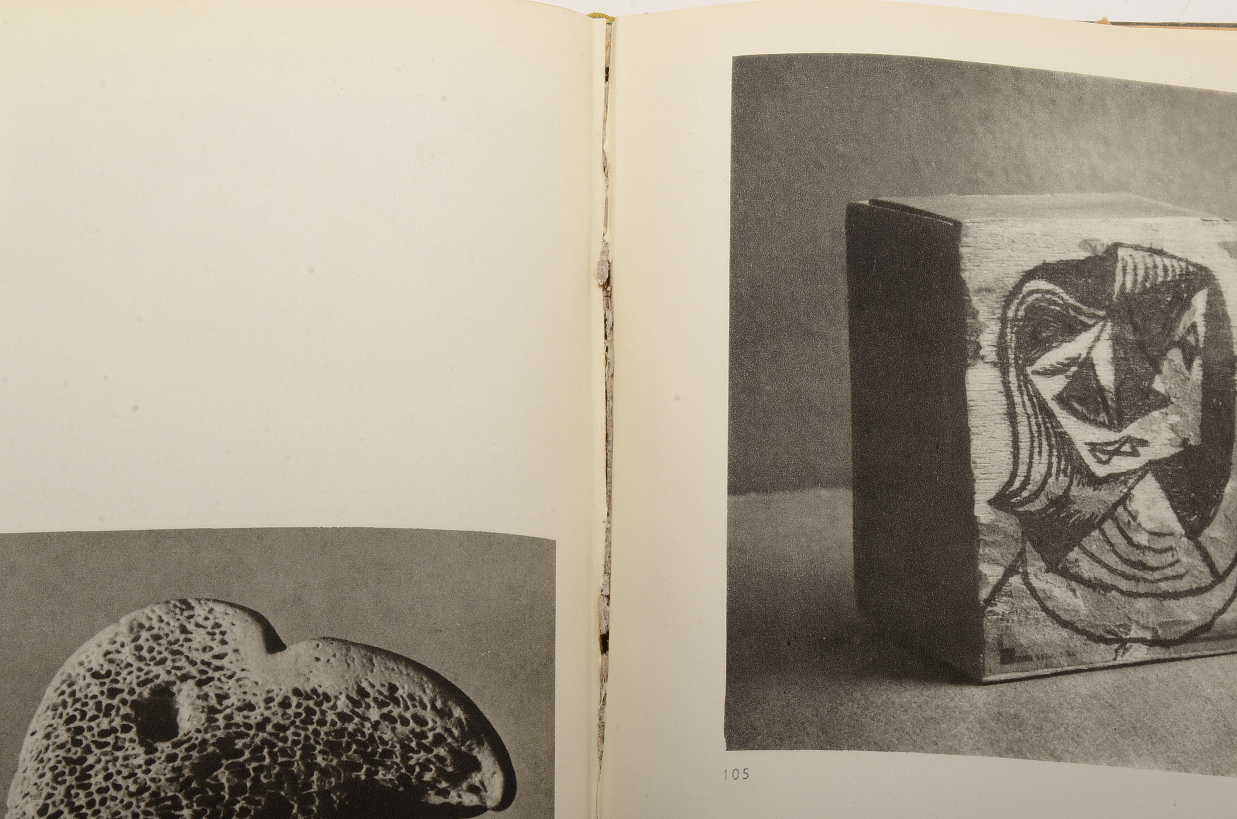 Vintage French Print "Les Sculptures de Picasso" Book