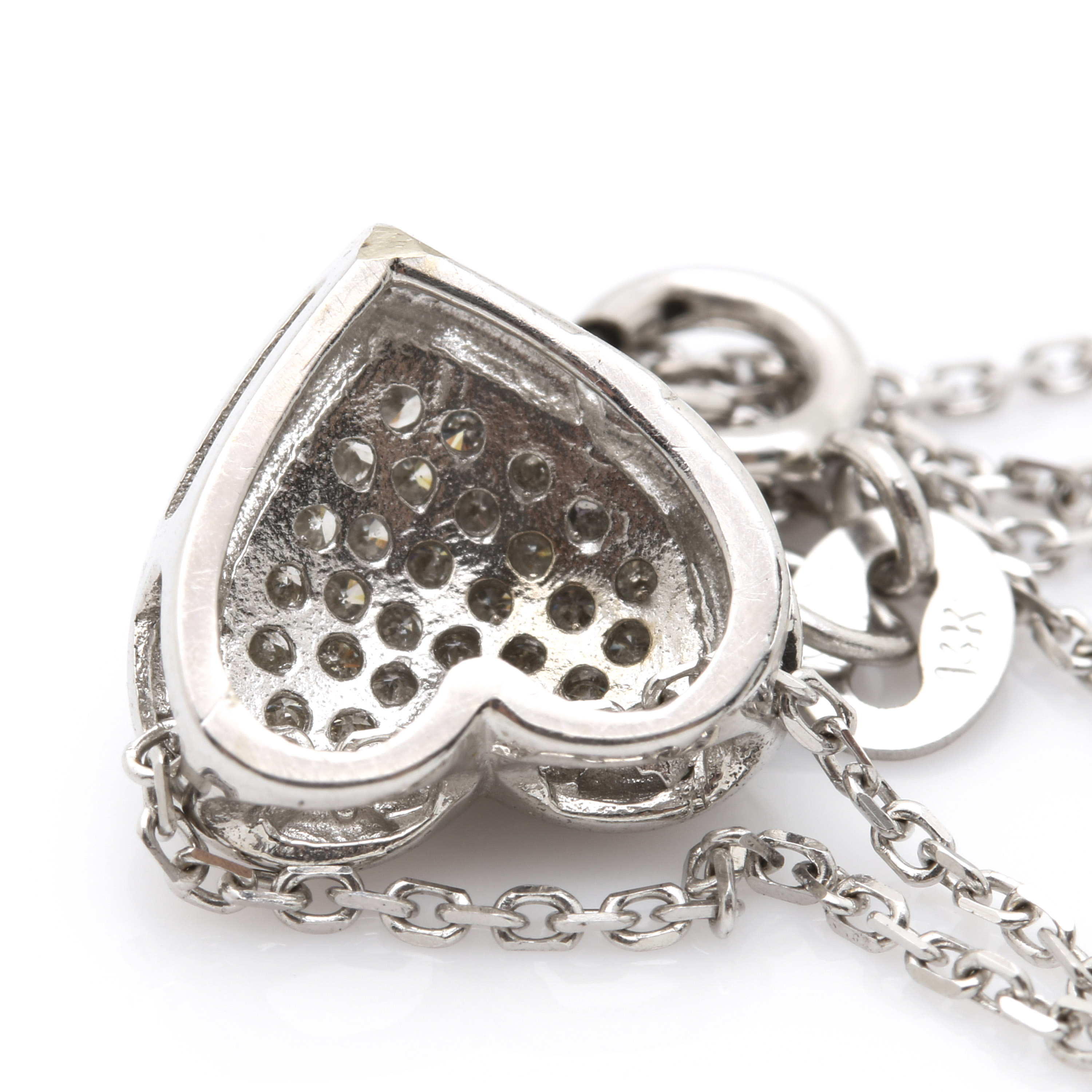 14K White Gold Diamond Heart Pendant Necklace