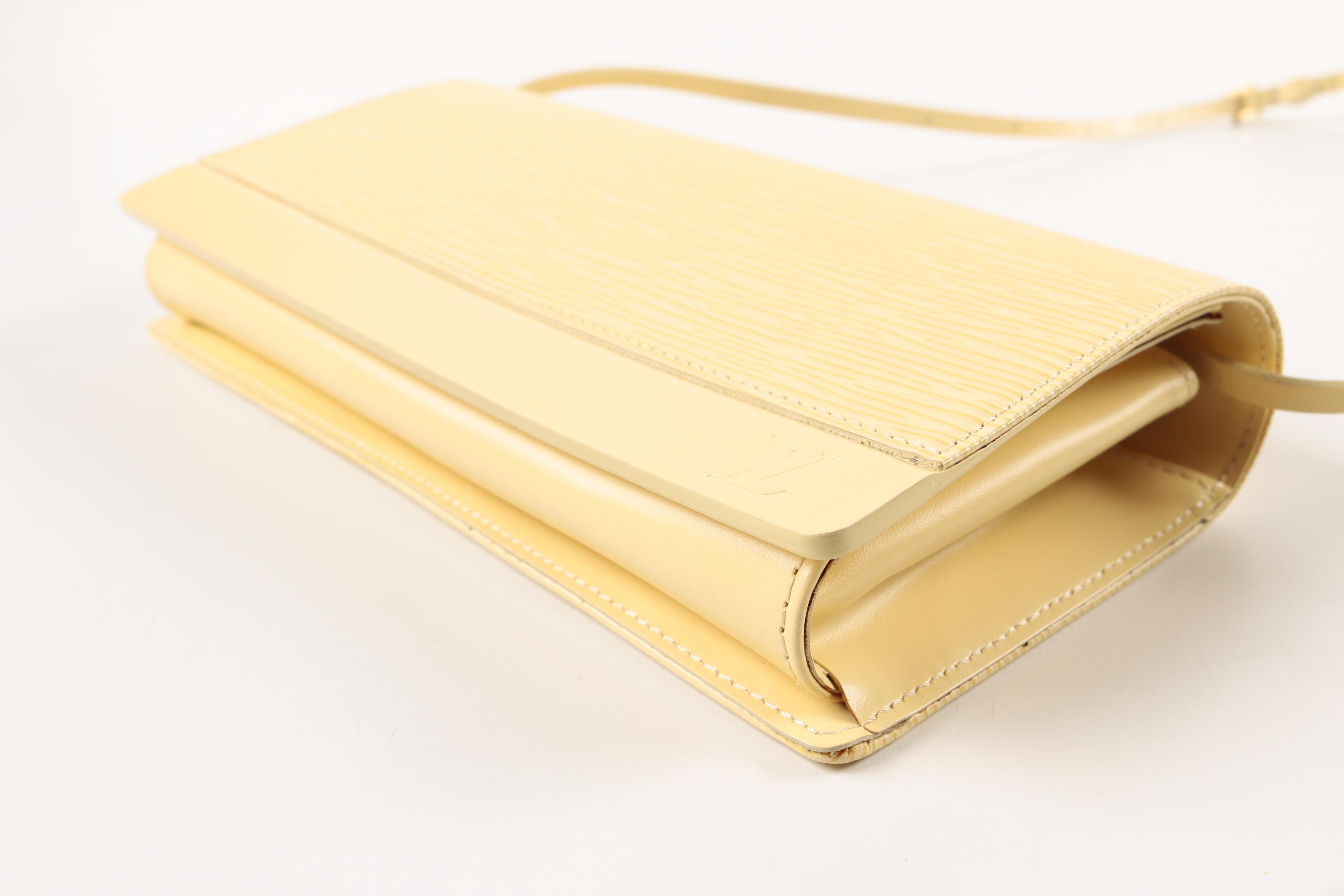 Louis Vuitton Vanilla Epi Leather Honfleur Clutch Bag