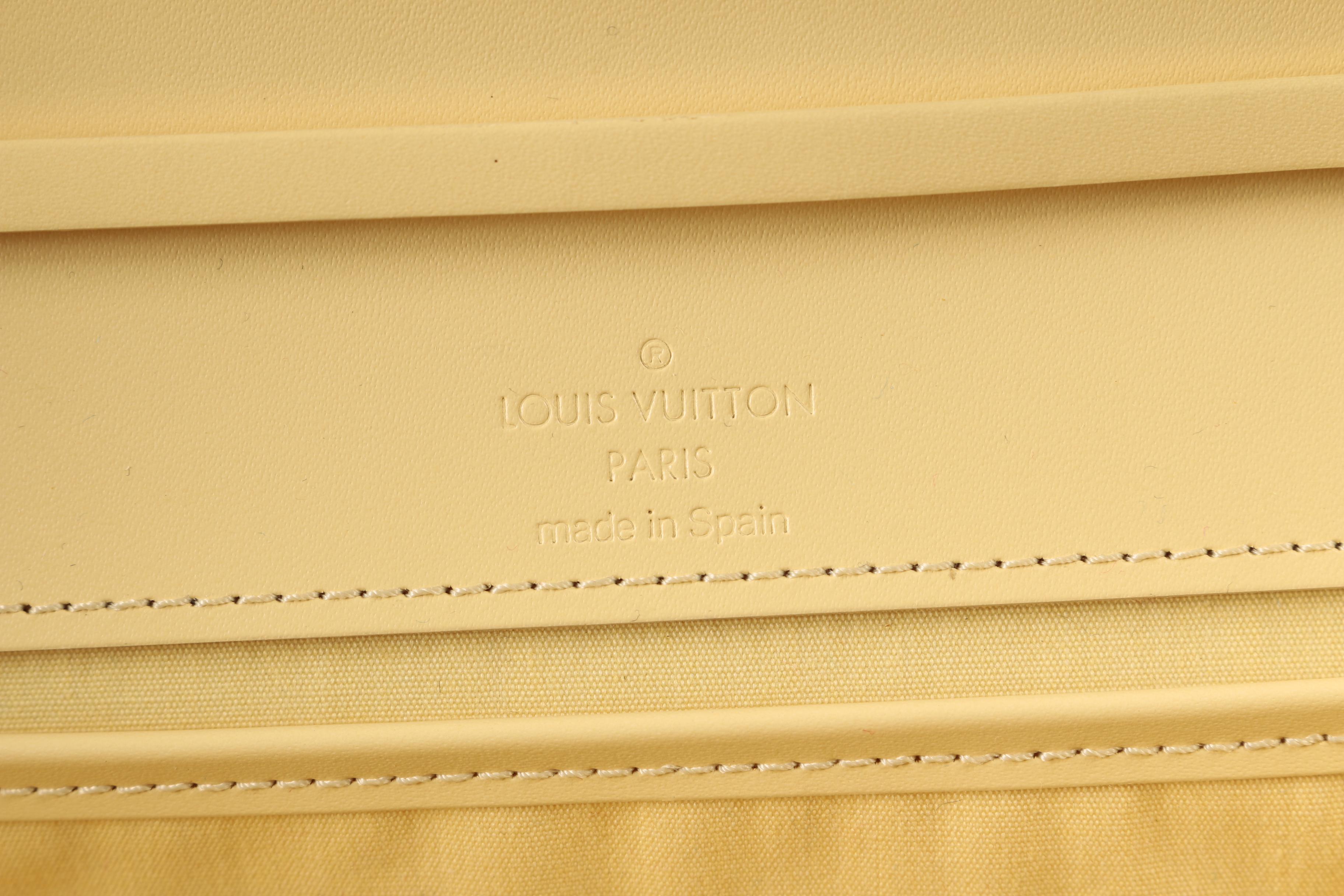 Louis Vuitton Vanilla Epi Leather Honfleur Clutch Bag