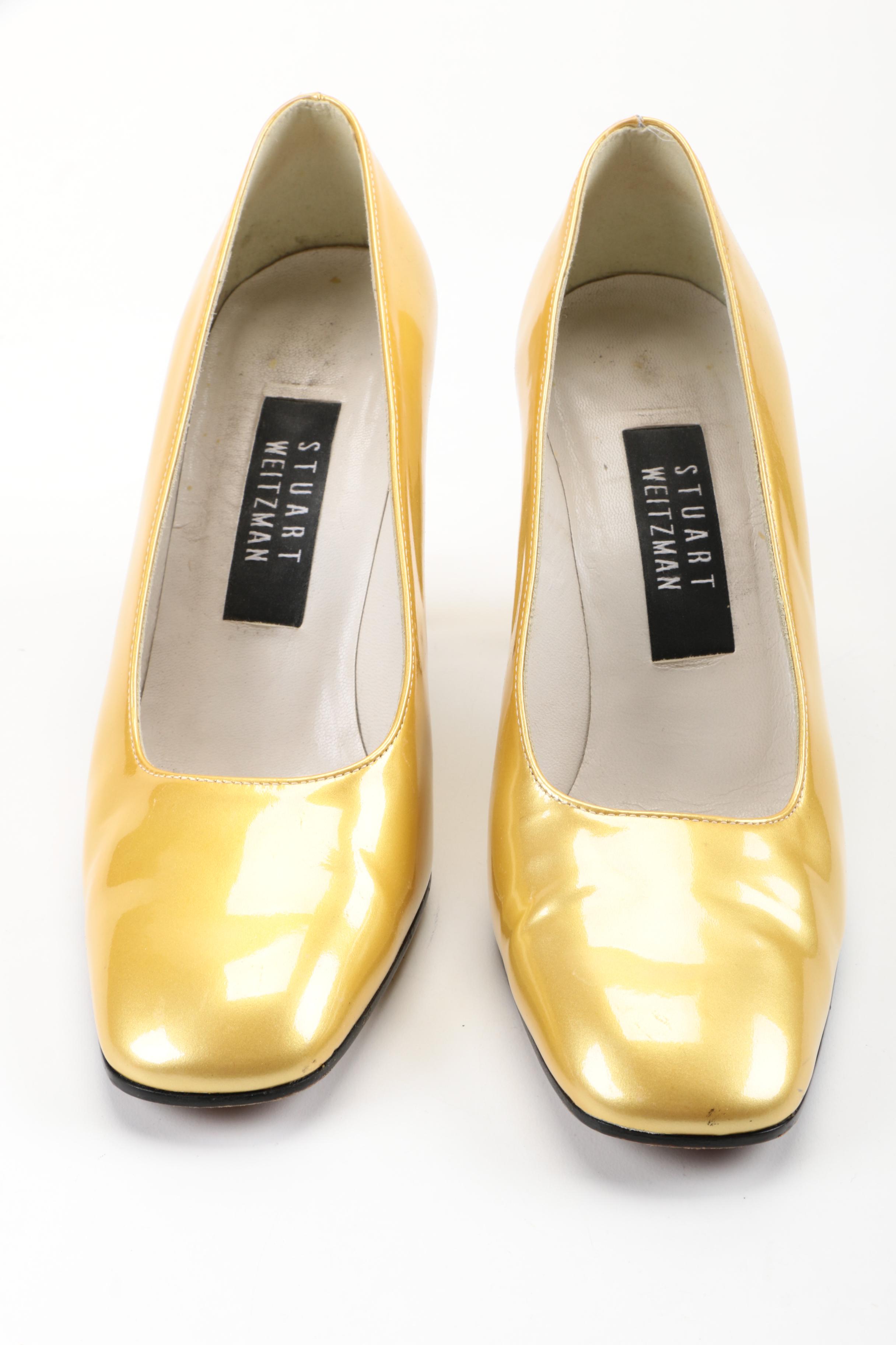 Stuart Weitzman Golden Patent Leather Pumps