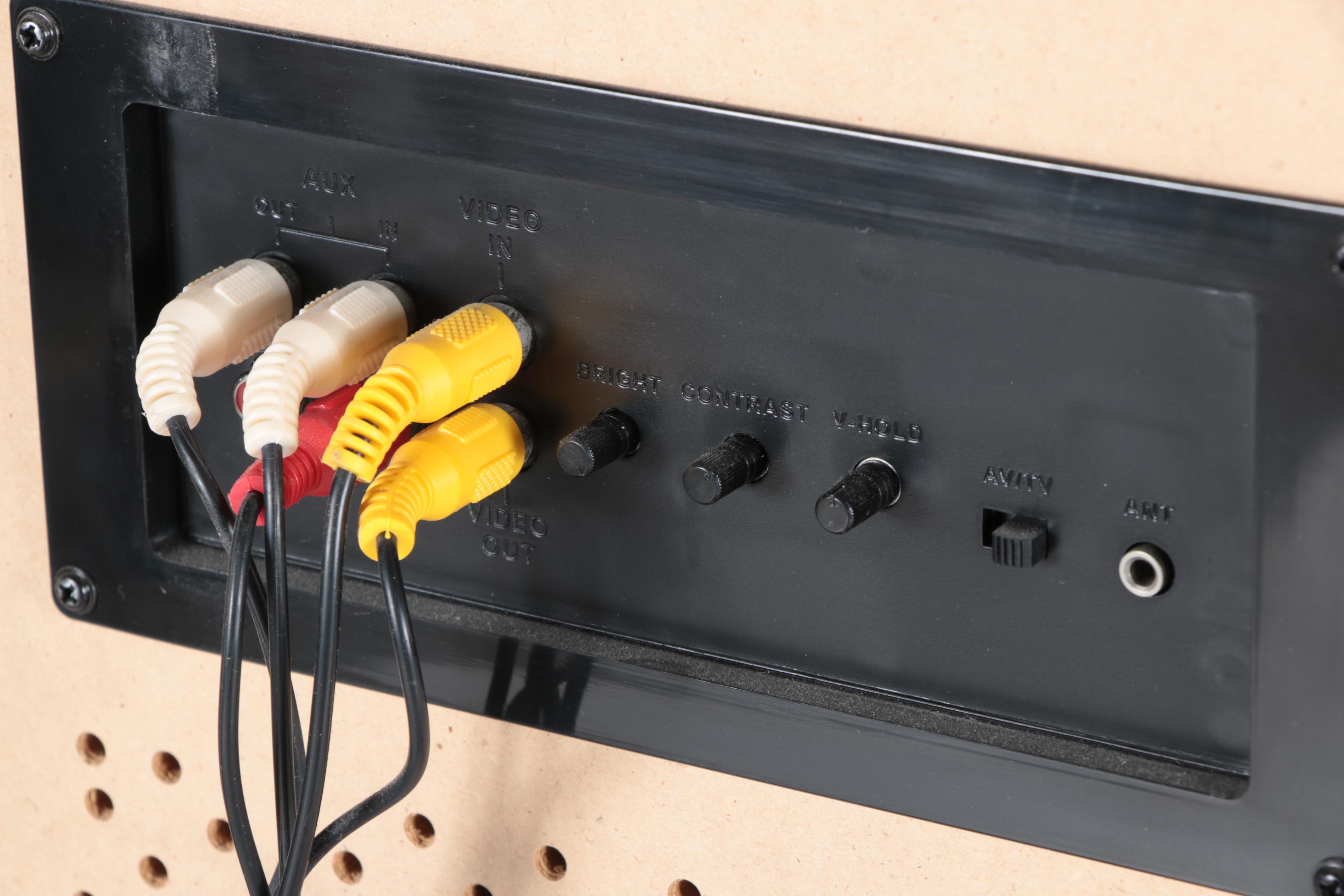 MTV "The Singing Machine" Karaoke TV