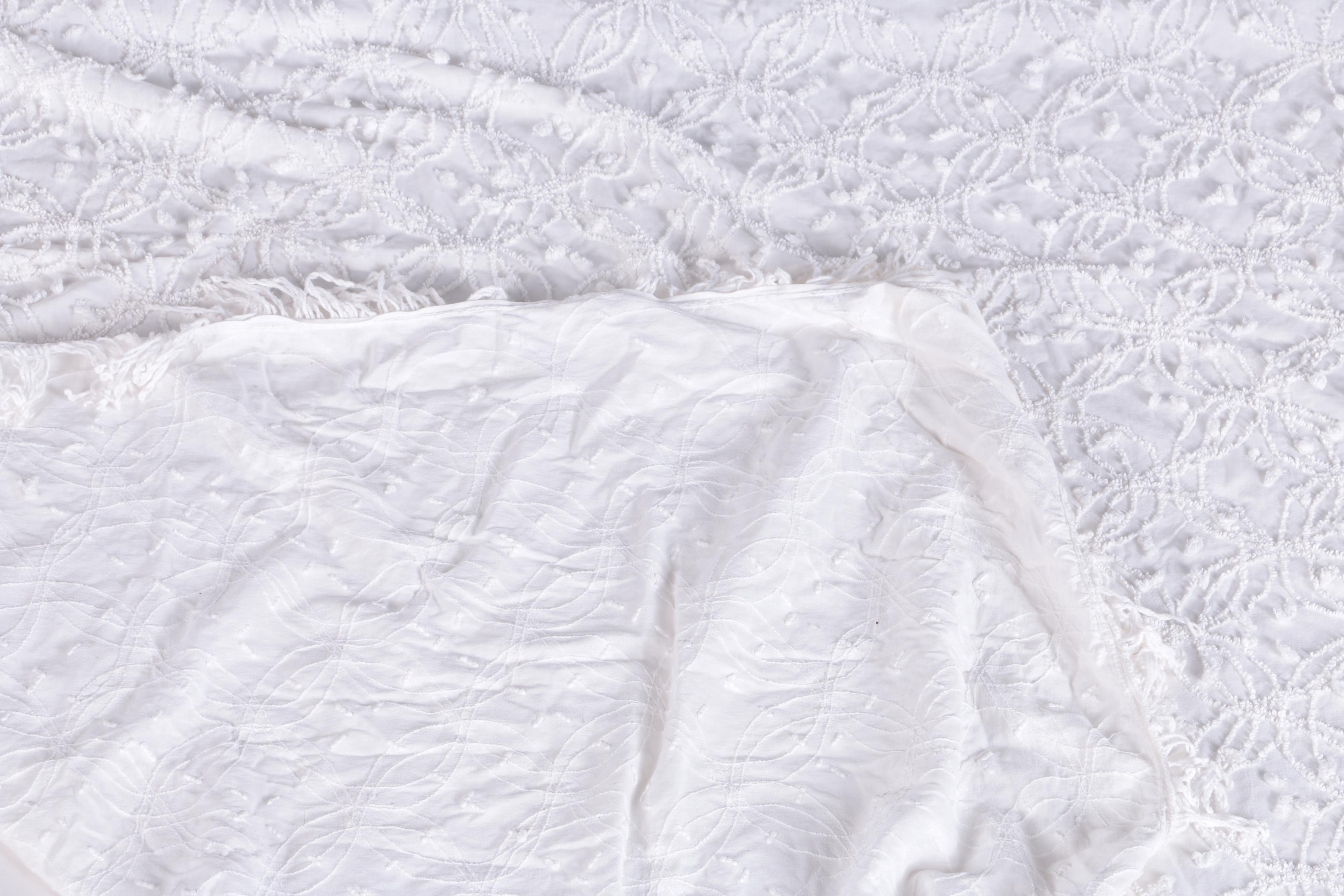 White Cotton Bedspreads Including Crown Crafts