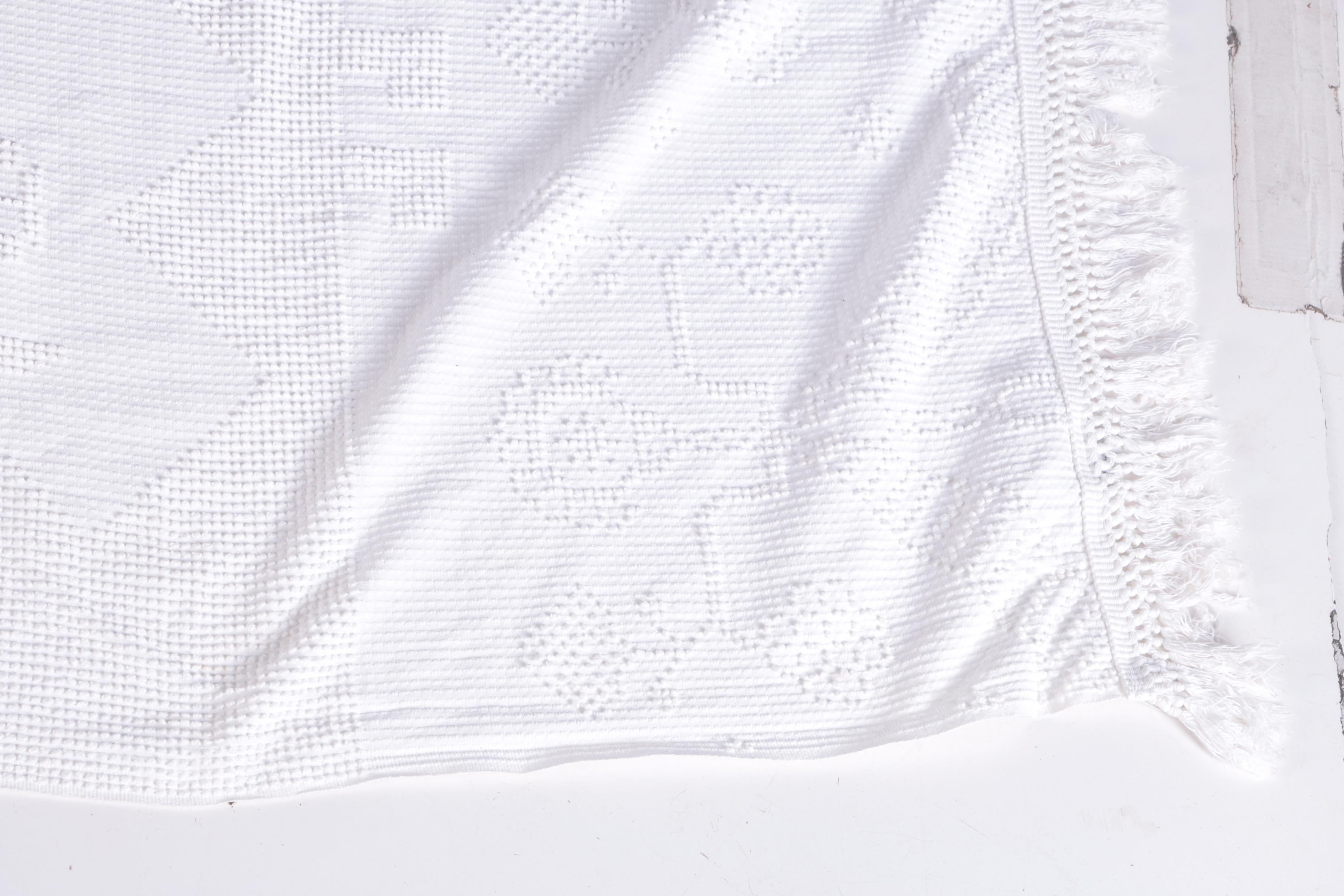 White Cotton Bedspreads Including Crown Crafts