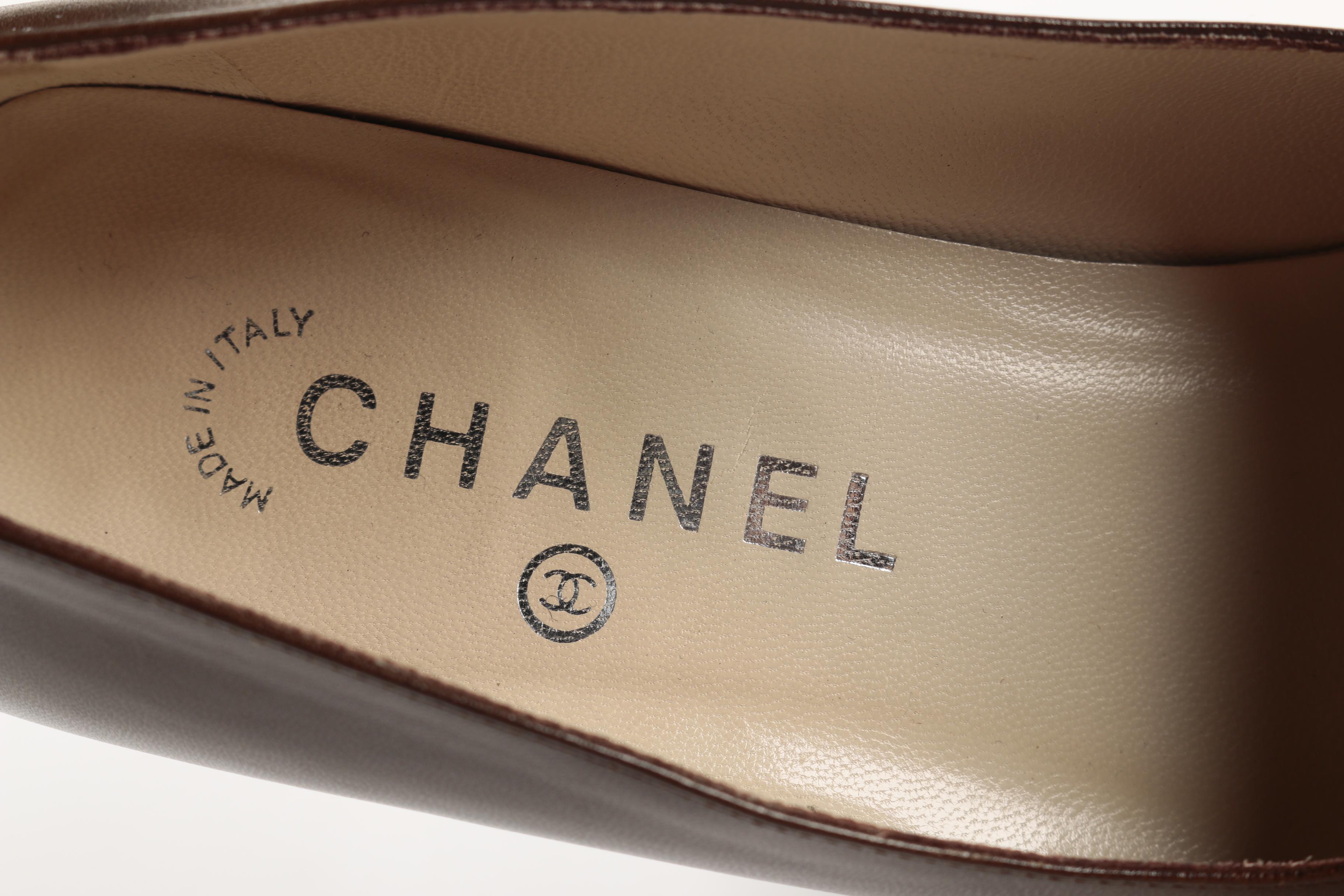 Women's Chanel Two-Tone Pumps