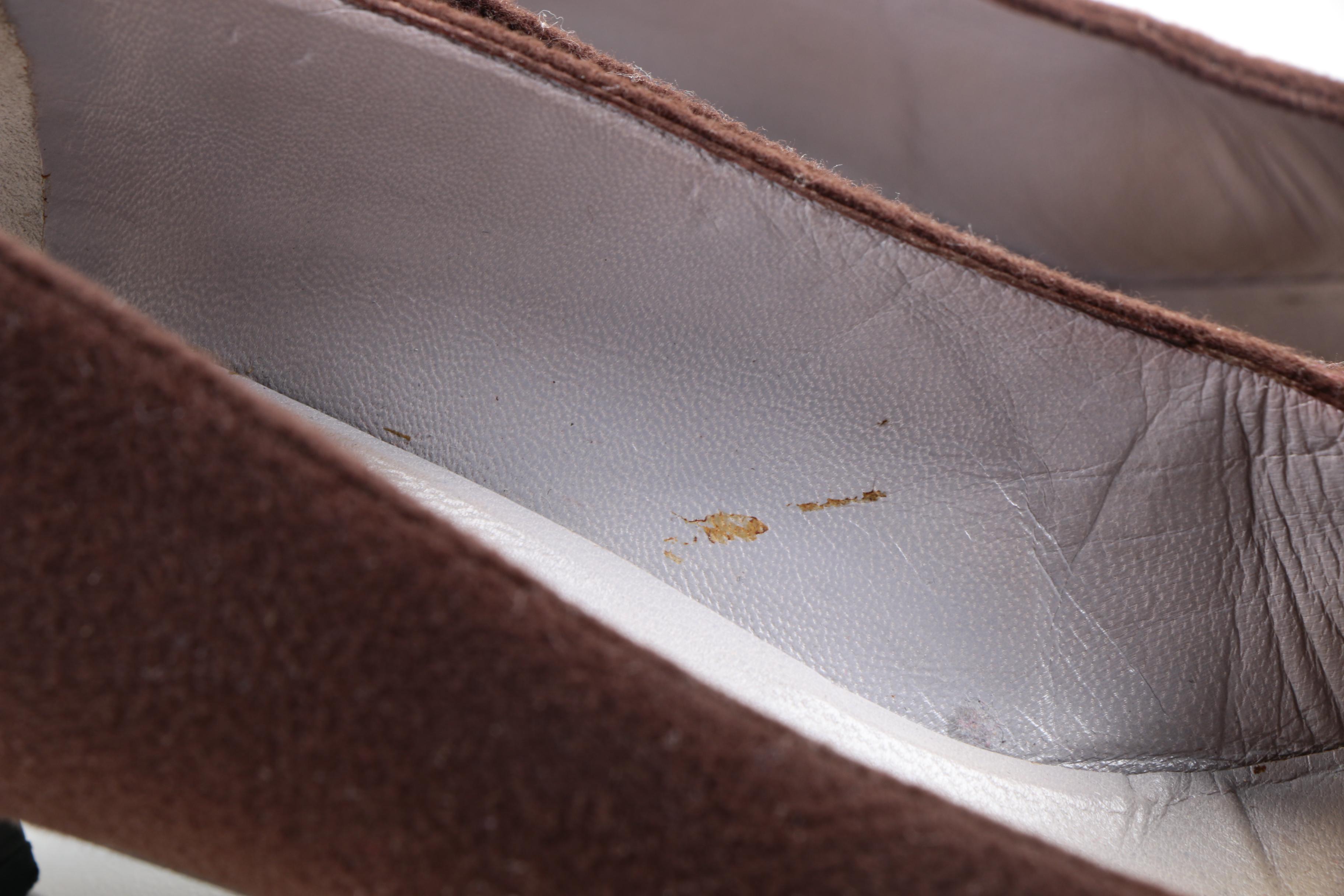 Gucci Brown Suede Pumps